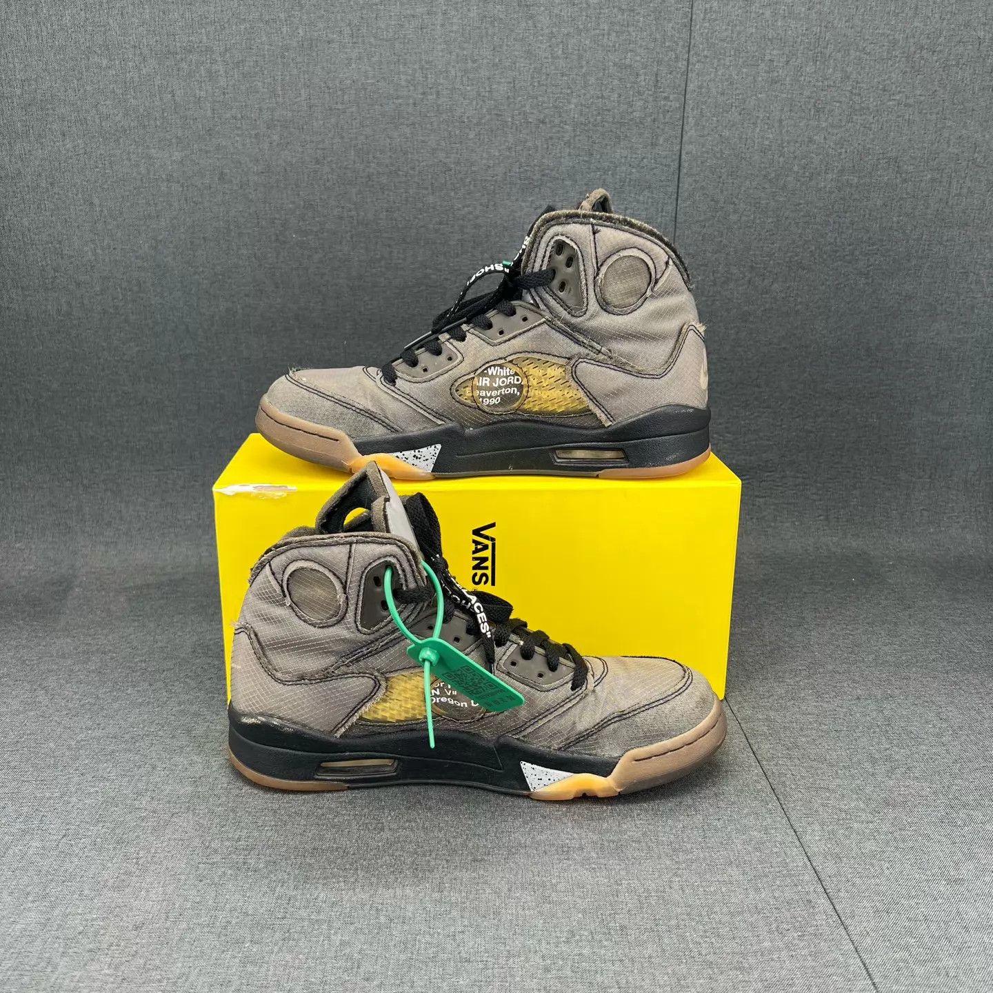 Nike Air Jordan 5 Black Wing 42 Lightly Worn Size US 8.5 / EU 41-42 - 2 Thumbnail