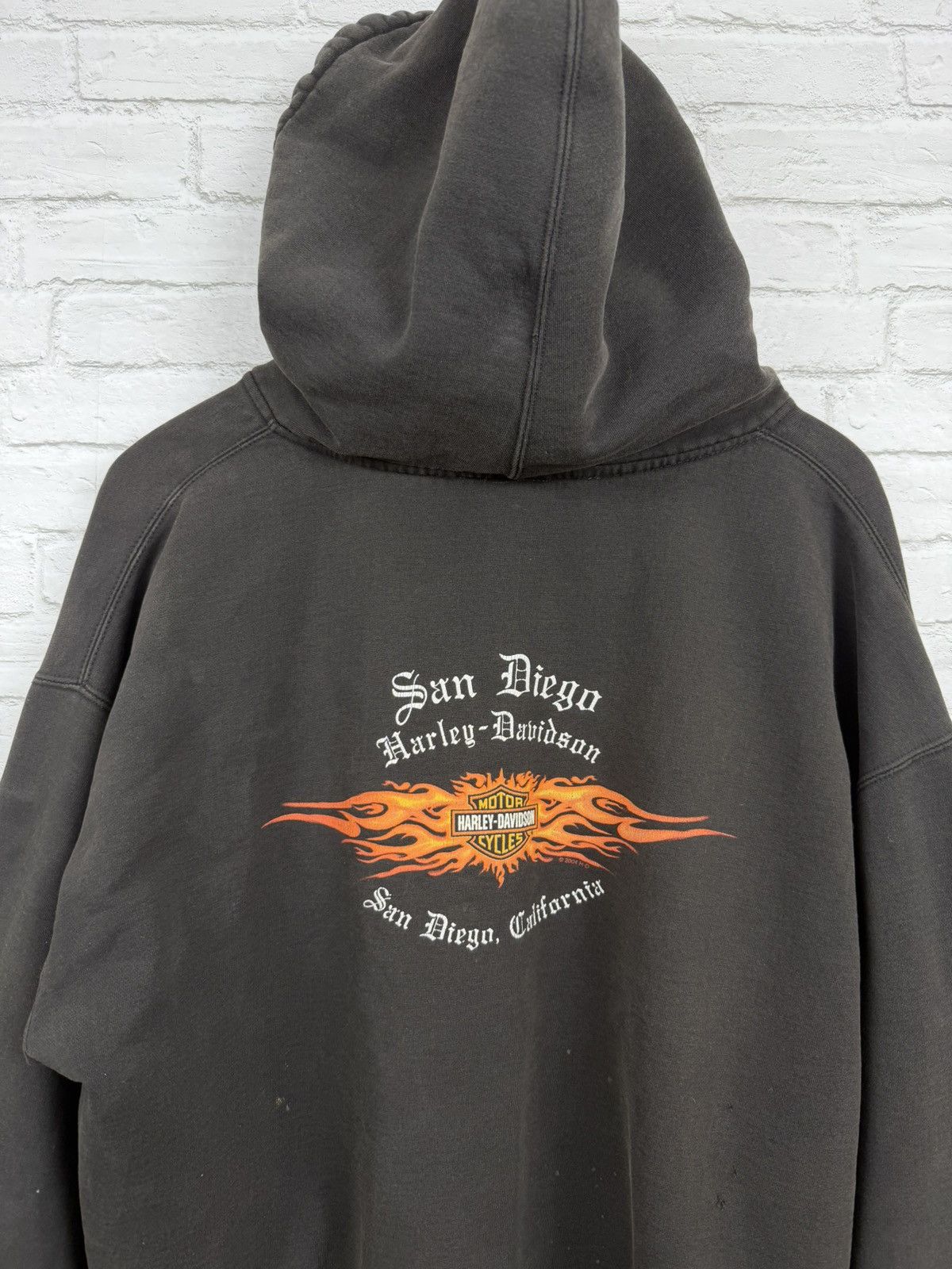 Harley Davidson (XL) THRASHED OUT FLAMES Harley Davidson Zip Up Hoodie Size US XL / EU 56 / 4 - 16 Thumbnail