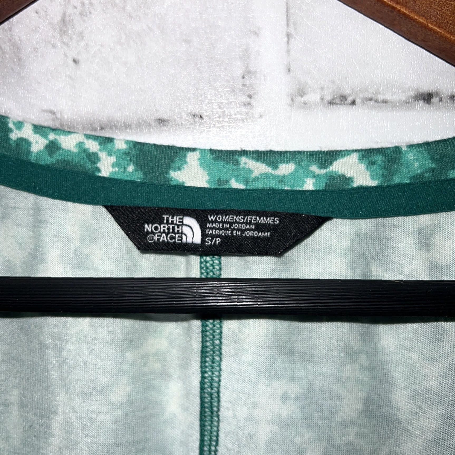 The North Face The North Face T-Shirt Womens Size S Green Size S / US 4 / IT 40 - 2 Thumbnail