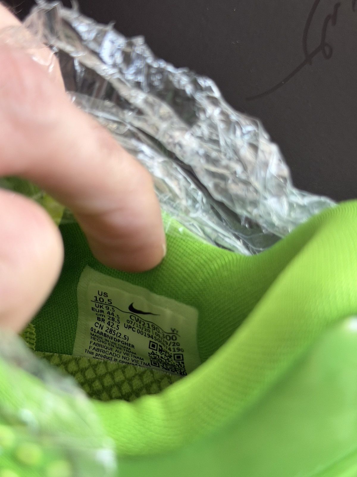 Nike Nike Kobe 6 Grinch 2020 Size US 10.5 / EU 43-44 - 6 Thumbnail