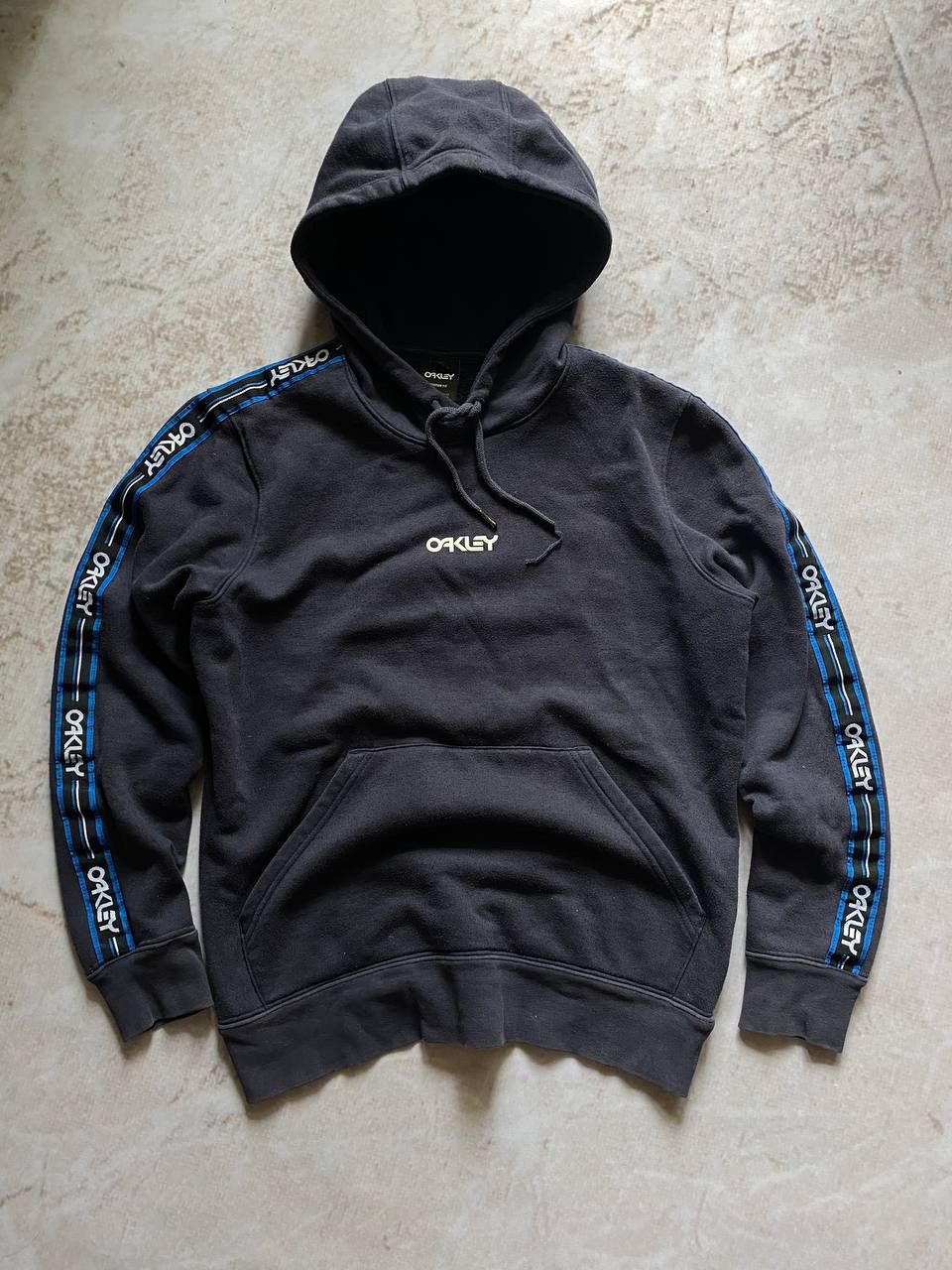 Oakley × Vintage Vintage Oakley Hoodie Y2K Size US S / EU 44-46 / 1 - 2 Thumbnail