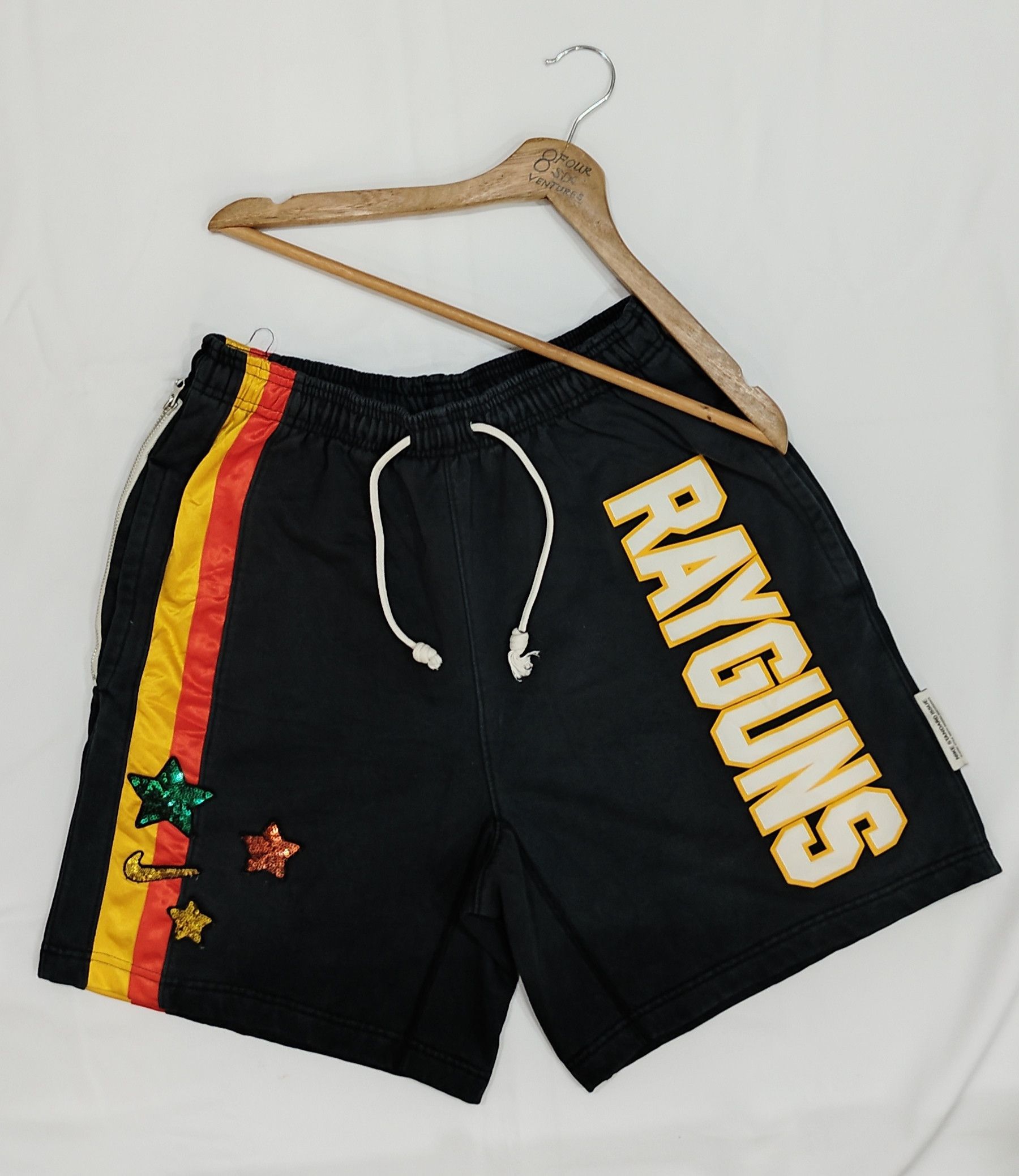 Nike NIKE ROSWELL RAYGUNS BASKETBALL SHORTS Size US 35 - 2 Thumbnail
