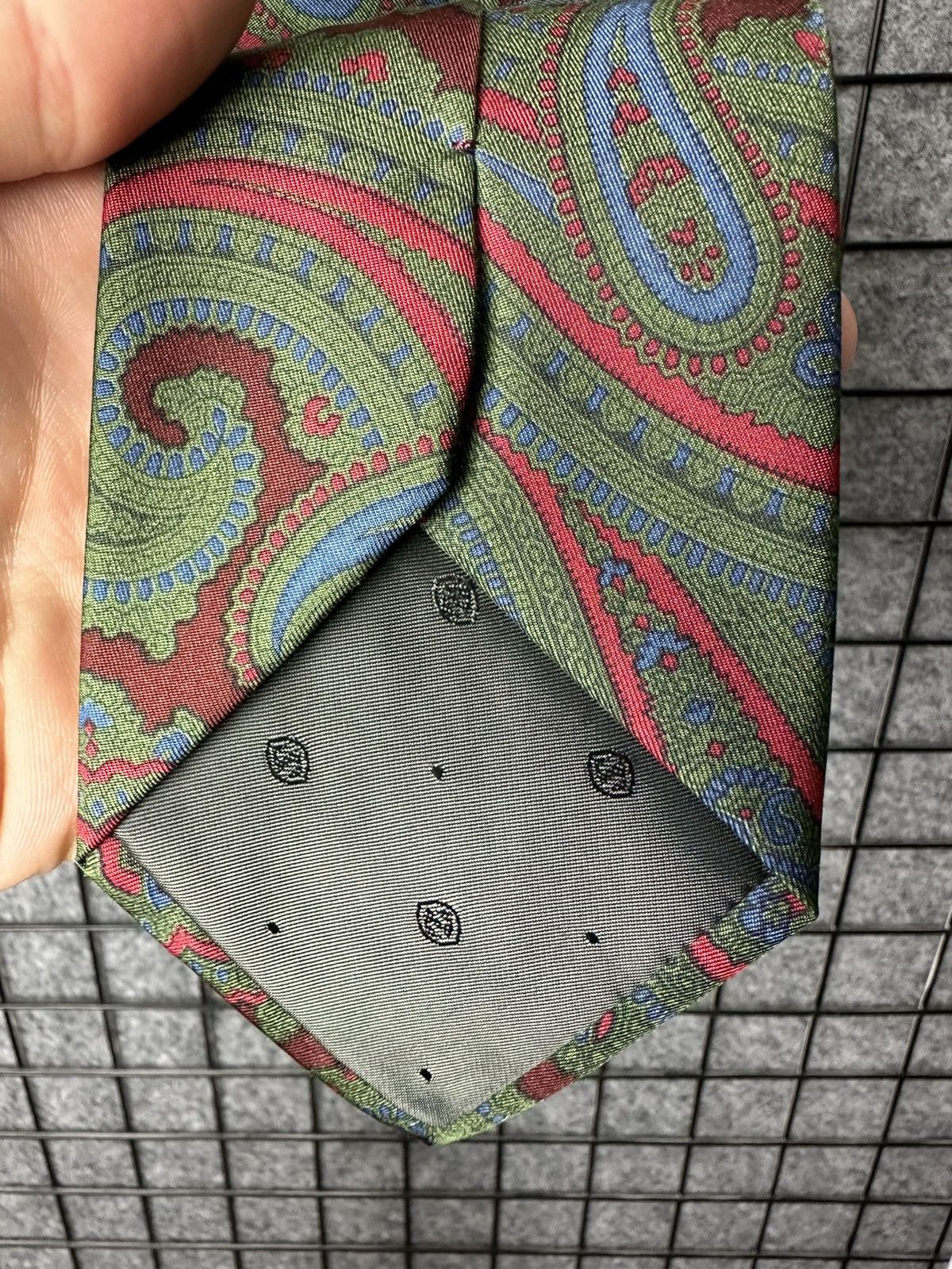 Ermenegildo Zegna Ermenegildo Zegna Vintage Paisley Pattern Silk Tie Size OS Size ONE SIZE - 5 Thumbnail