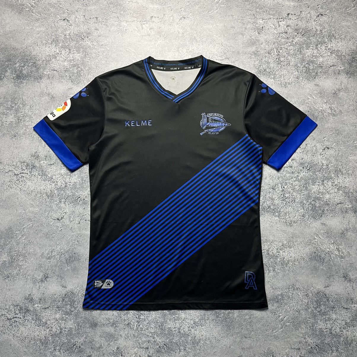 Other Vintage Kelme Deportivo Alaves 2017/2018 Away Soccer Jersey Size US L / EU 52-54 / 3 - 1 Thumbnail