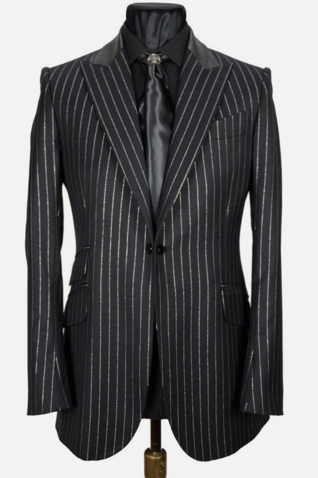 Sir Tom Baker Sir Tom Baker Black w/ Silver Pinstripe Jacket - Leather Size 38R - 13 Thumbnail