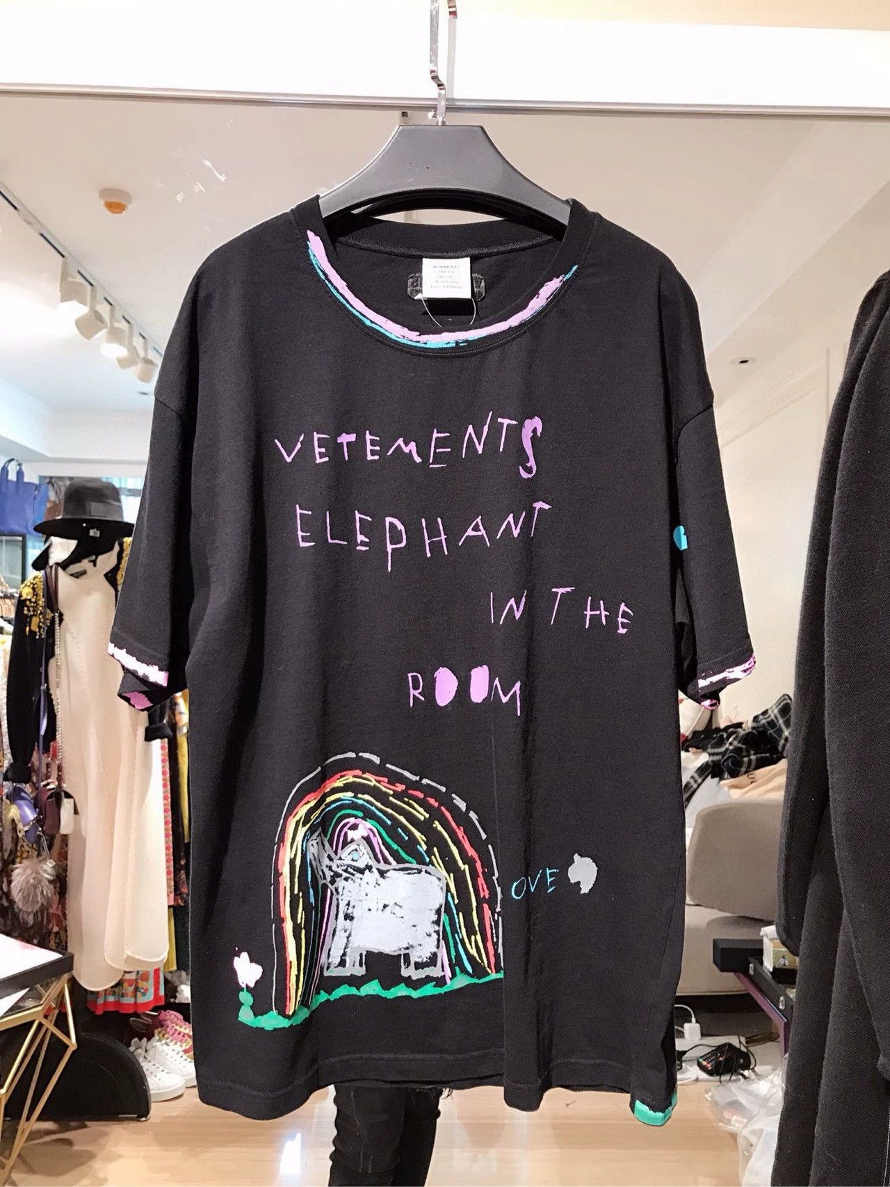 Vetements Elephant T Shirt | Grailed