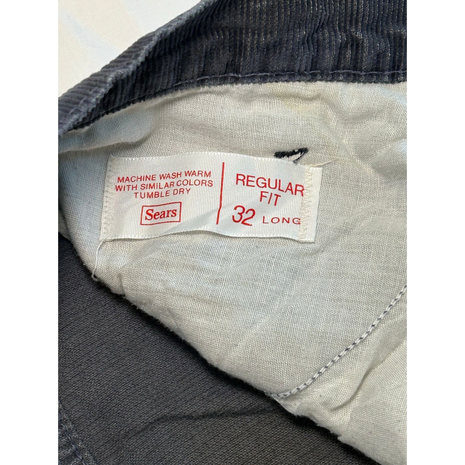 Sears Timeless Threads: Rugged Men’s 32x32 Corduroy Pants Size US 32 / EU 48 - 4 Thumbnail