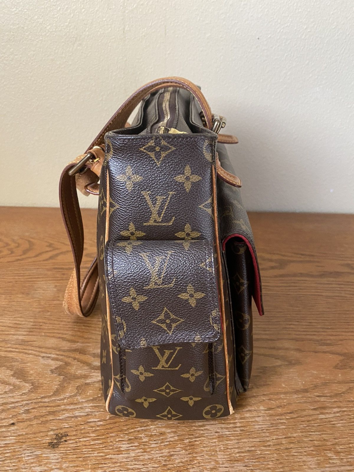 Louis Vuitton 2004 Louis Vuitton Monogram Multipli-Cite tote bag Size ONE SIZE - 2 Thumbnail