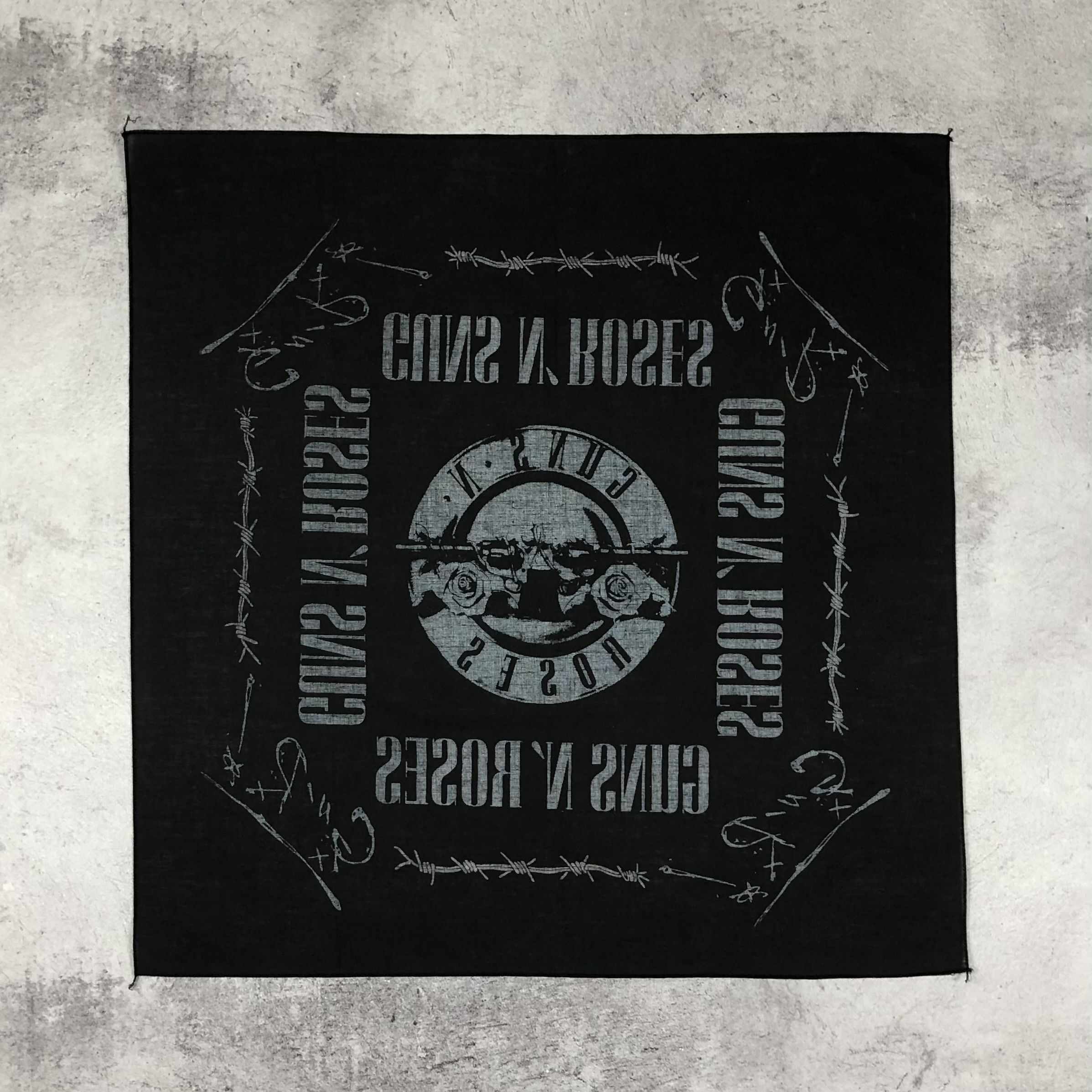Guns N' Roses 1992 Guns N' Roses Bandana Flag Size ONE SIZE - 11 Thumbnail