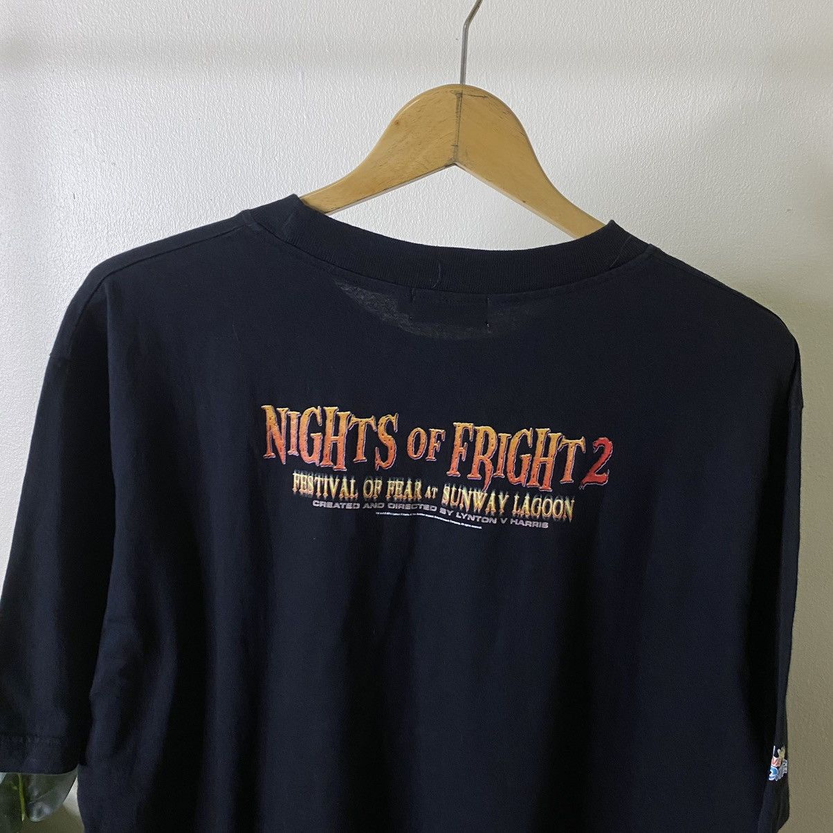 Expert Horror Y2K Nights Of Fright Fesitval Of Fear Horror Theme Park Tee Size US L / EU 52-54 / 3 - 6 Thumbnail