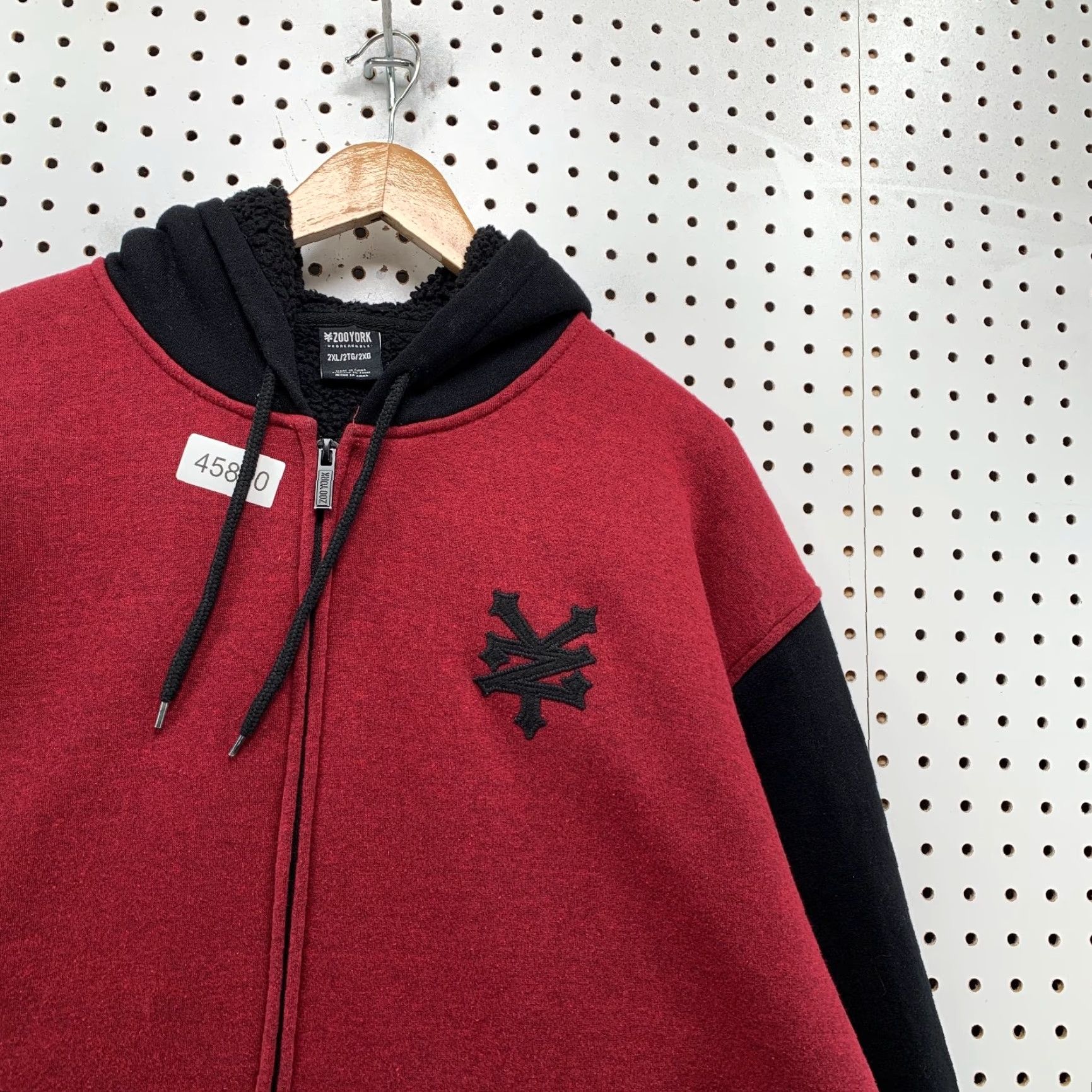 Zoo York VINTAGE Zoo York Hoodie Men 2XL Red Black Sherpa Lined Grunge Skate Shirt Sweatshirt Zip Full Zip Pattern Graphic Print Winter Spring Fall Mens Size US XXL / EU 58 / 5 - 7 Thumbnail