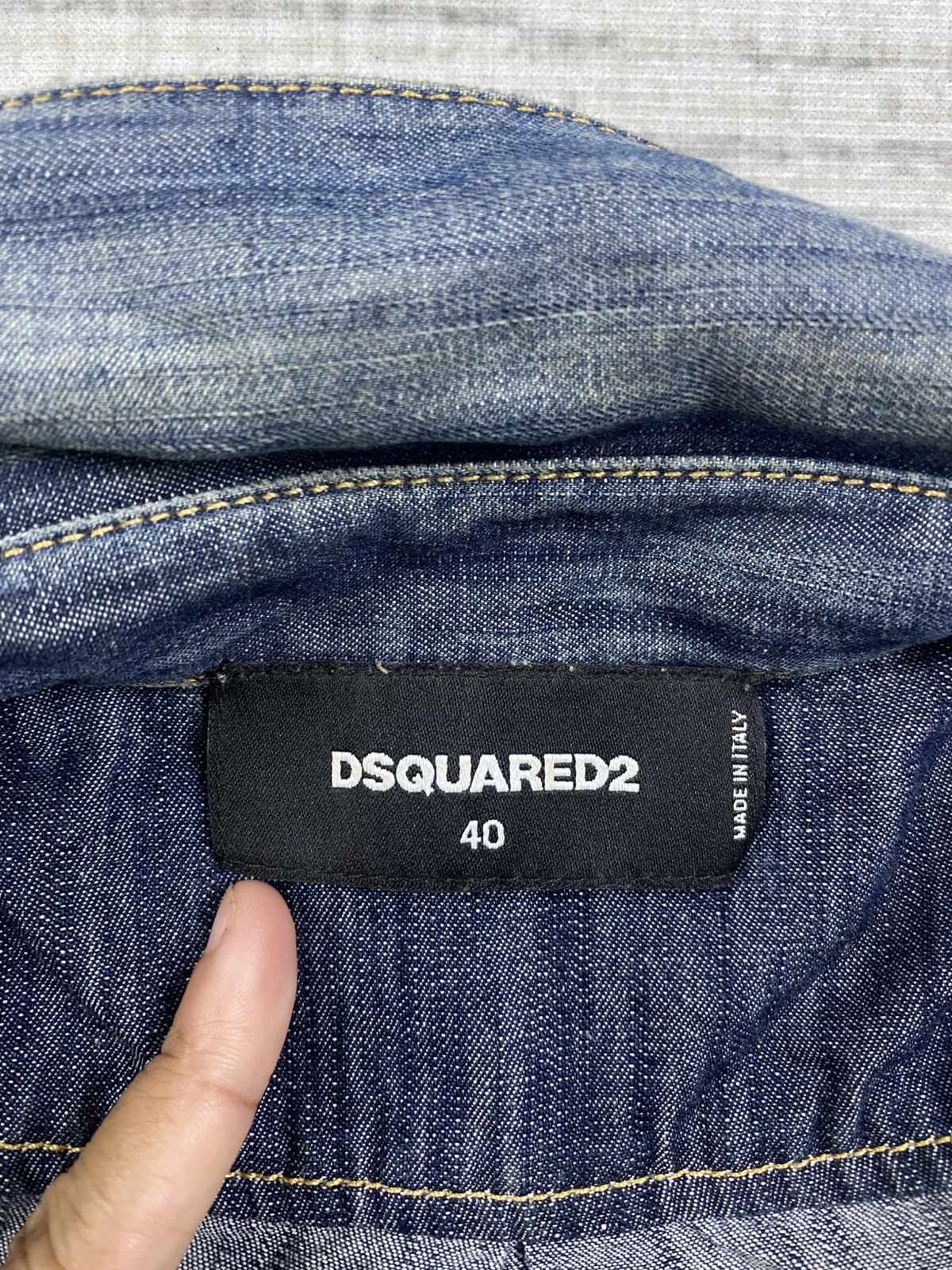 Dsquared2 × Japanese Brand × Vintage Vintage Dsquared2 Italy Blue Denim Rare Design Button Ups Size S / US 4 / IT 40 - 7 Thumbnail