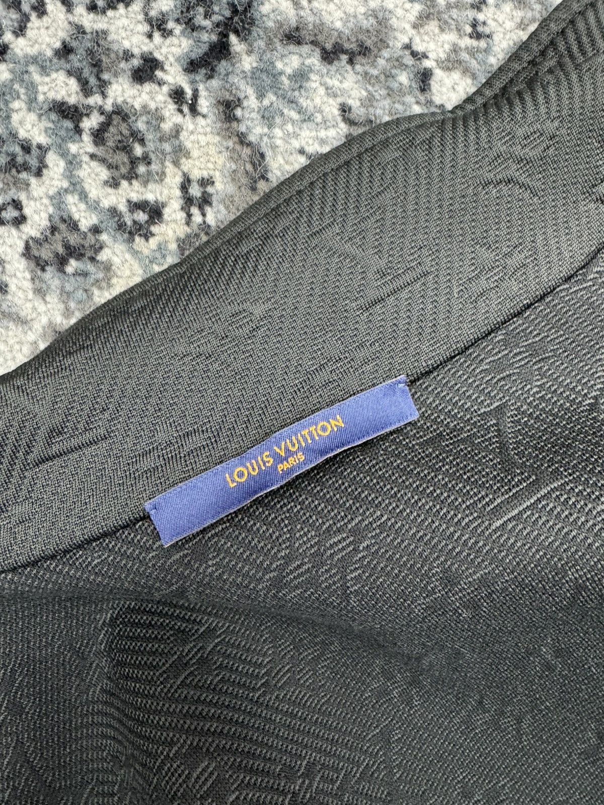 Louis Vuitton Louis Vuitton Monogram Zip-Through Top fleece Size US L / EU 52-54 / 3 - 10 Thumbnail