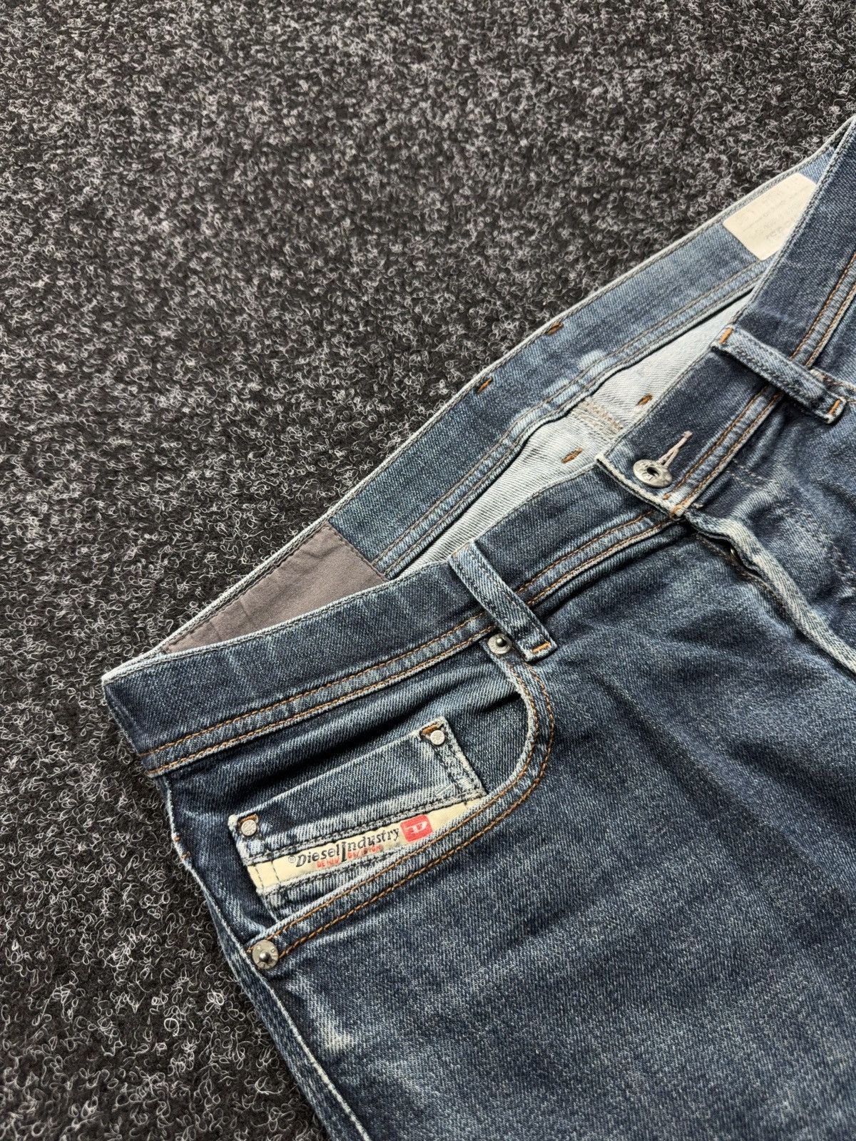 Diesel 00s Diesel Tepphar Slim Tapered Carrot Distressed Jeans W34 Size US 34 / EU 50 - 6 Thumbnail