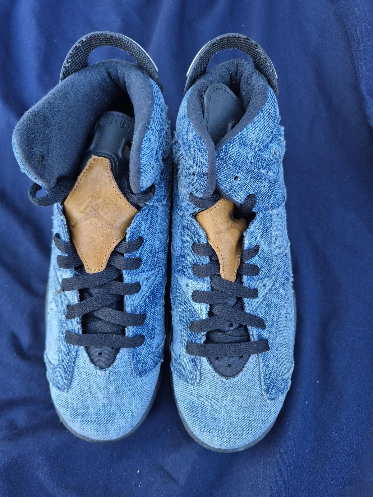 Jordan Brand Air Jordan 6 “Washed Denim” Size 5.5Y - Pre-Owned Size US 5.5 / EU 38 - 3 Thumbnail