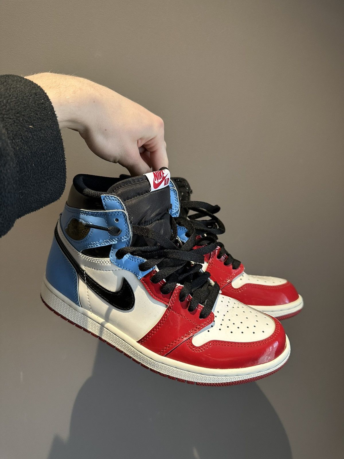 Nike Air Jordan 1 High 'Fearless' Size US 8 / EU 41 - 1 Thumbnail