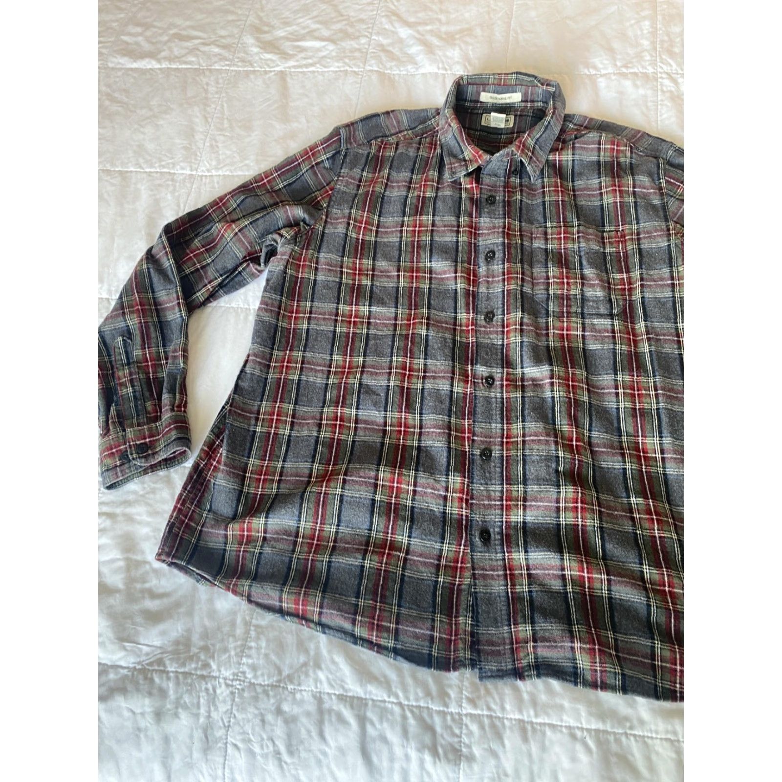 Vintage LL Bean Shirt Mens XL Gray Red Plaid Flannel Traditional Fit Button Up Pocket Size US XL / EU 56 / 4 - 4 Thumbnail