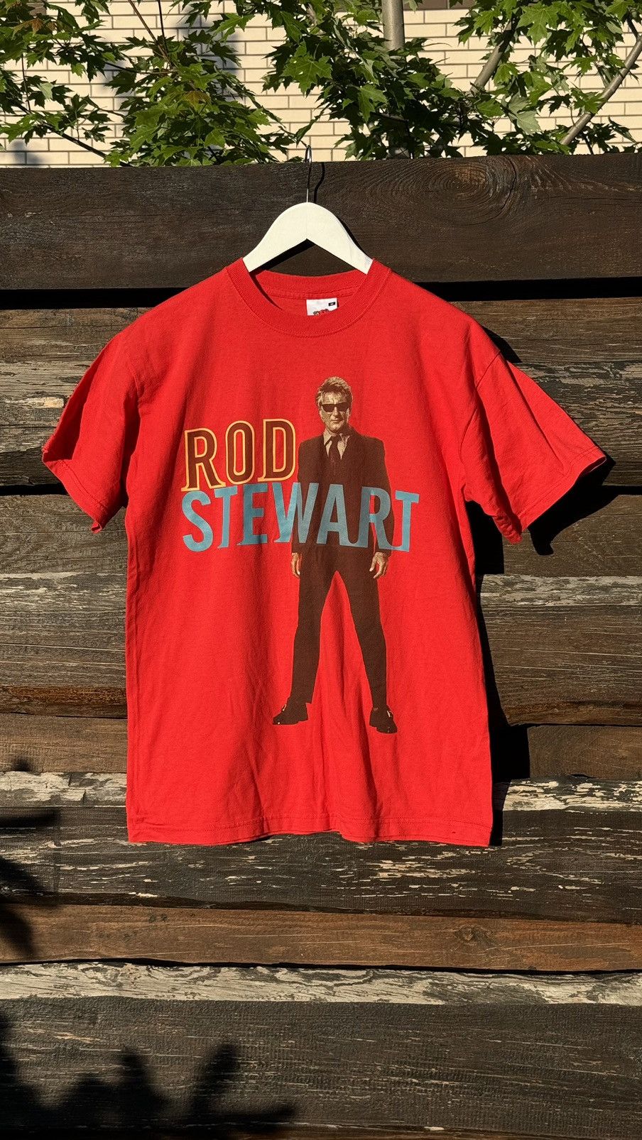Band Tees × Vintage 2002 Rod Stewart UK Tour Red T-shirt vintage Size US M / EU 48-50 / 2 - 1 Thumbnail