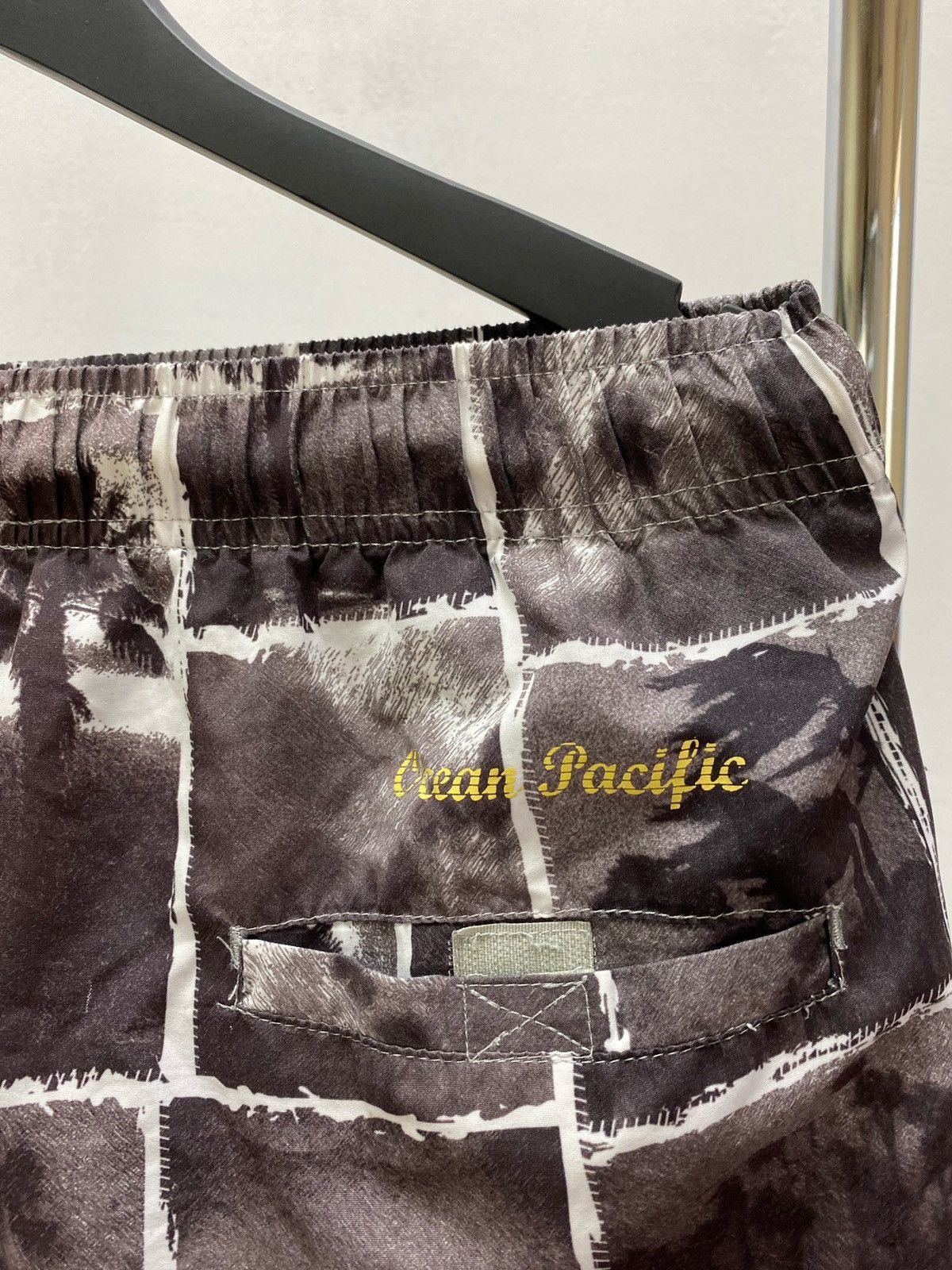 Ocean Pacific × Vintage Vintage Y2K Ocean Pacific Hurricane Shorts Size US 32 / EU 48 - 12 Thumbnail