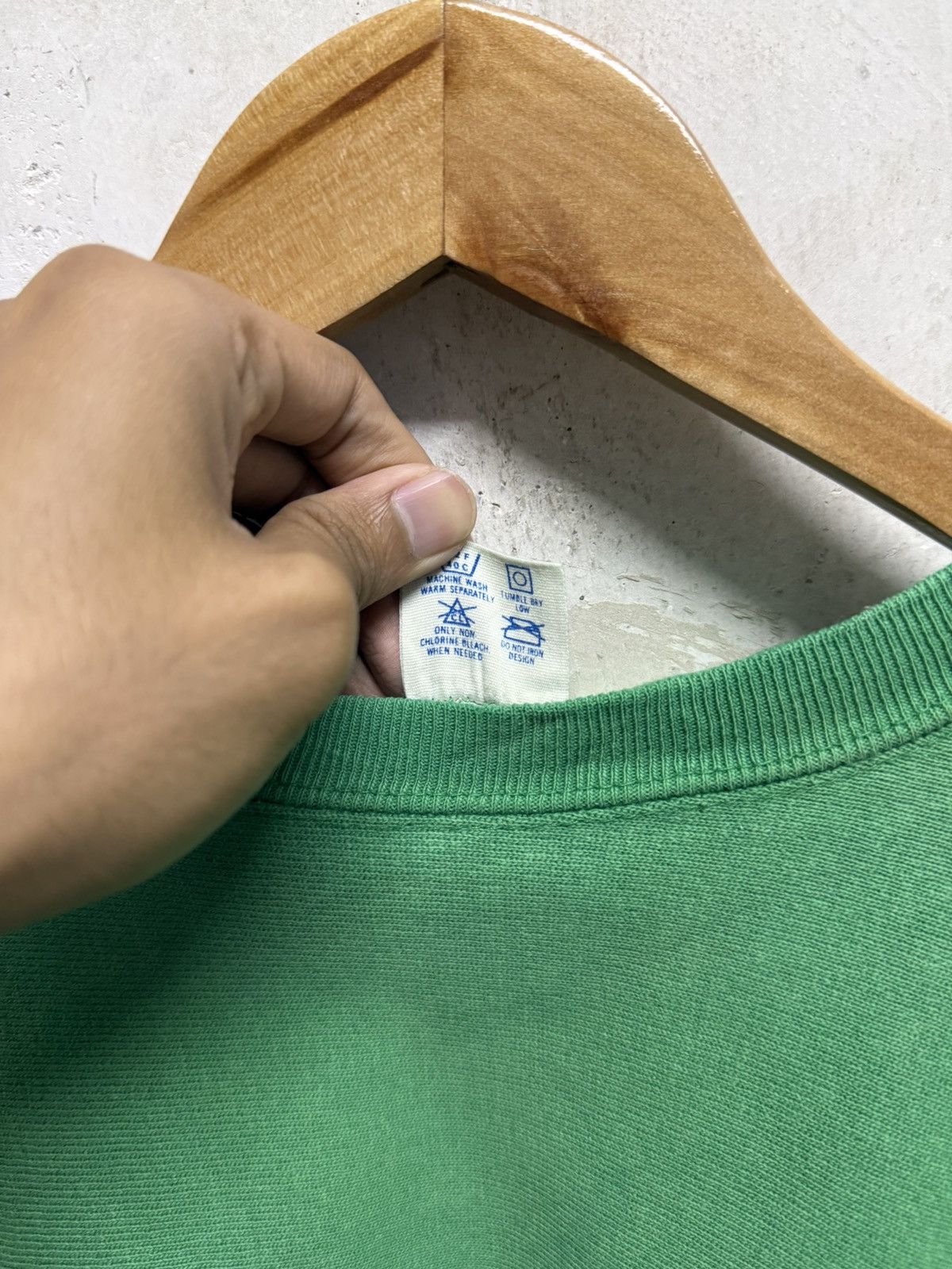 Champion Vintage 80’s Faded Champion Reverse Weave Sweatshirt Size US S / EU 44-46 / 1 - 3 Thumbnail