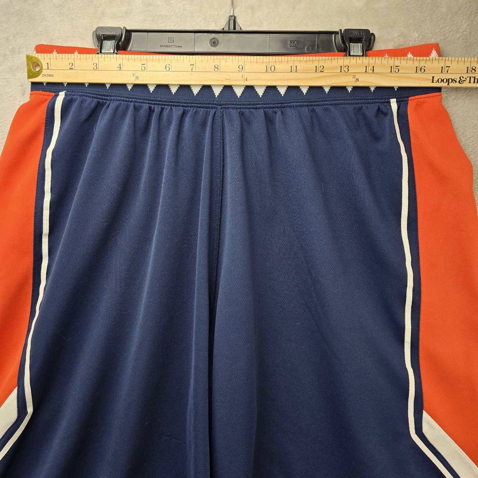 Nike Vintage Nike Illinois Fighting Illini Basketball Shorts XL Size US 36 / EU 52 - 11 Thumbnail