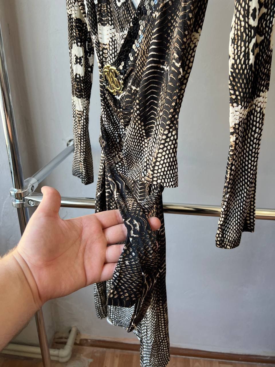 Grailed S/S 2005 ROBERTO CAVALLI RARE SNAKE PATTERN ARCHIVAL DRESS M Size M / US 6-8 / IT 42-44 - 17 Thumbnail