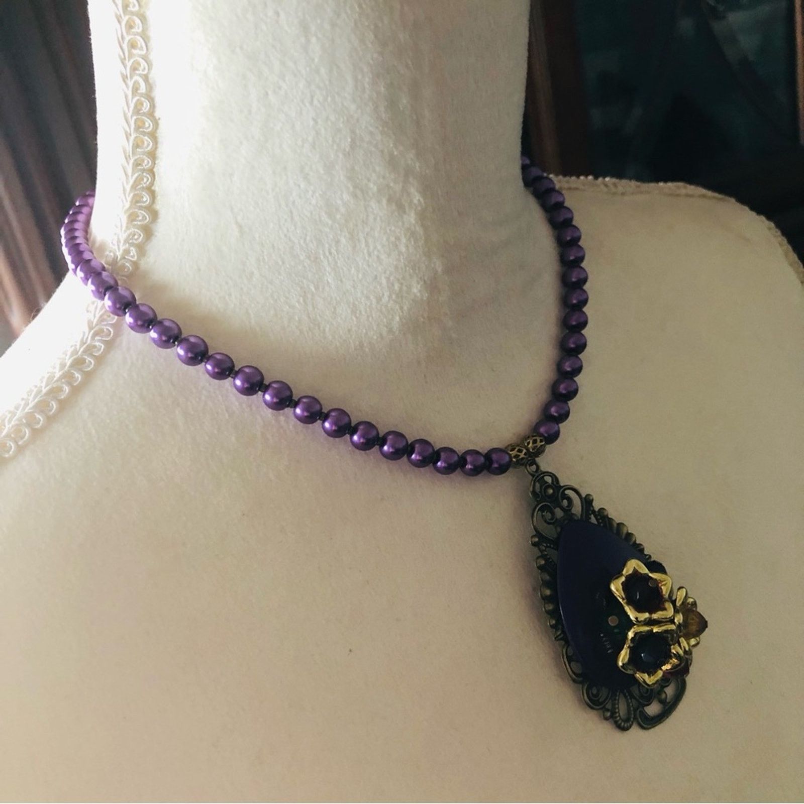 Handmade Handcrafted repurpose filigree bead cluster Pearl necklace Size ONE SIZE - 3 Thumbnail