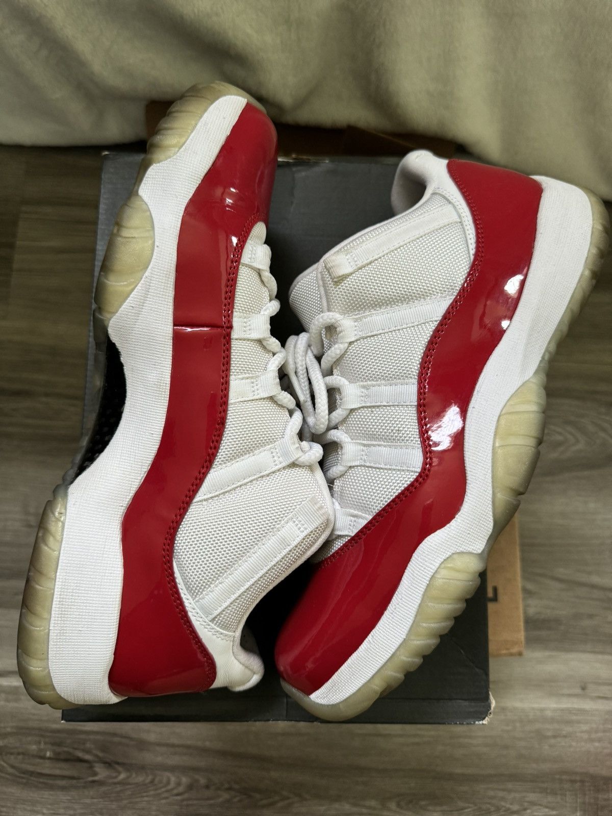 Jordan Brand Air Jordan 11 Retro Low 'Cherry' 2016 Size US 11 / EU 44 - 6 Thumbnail