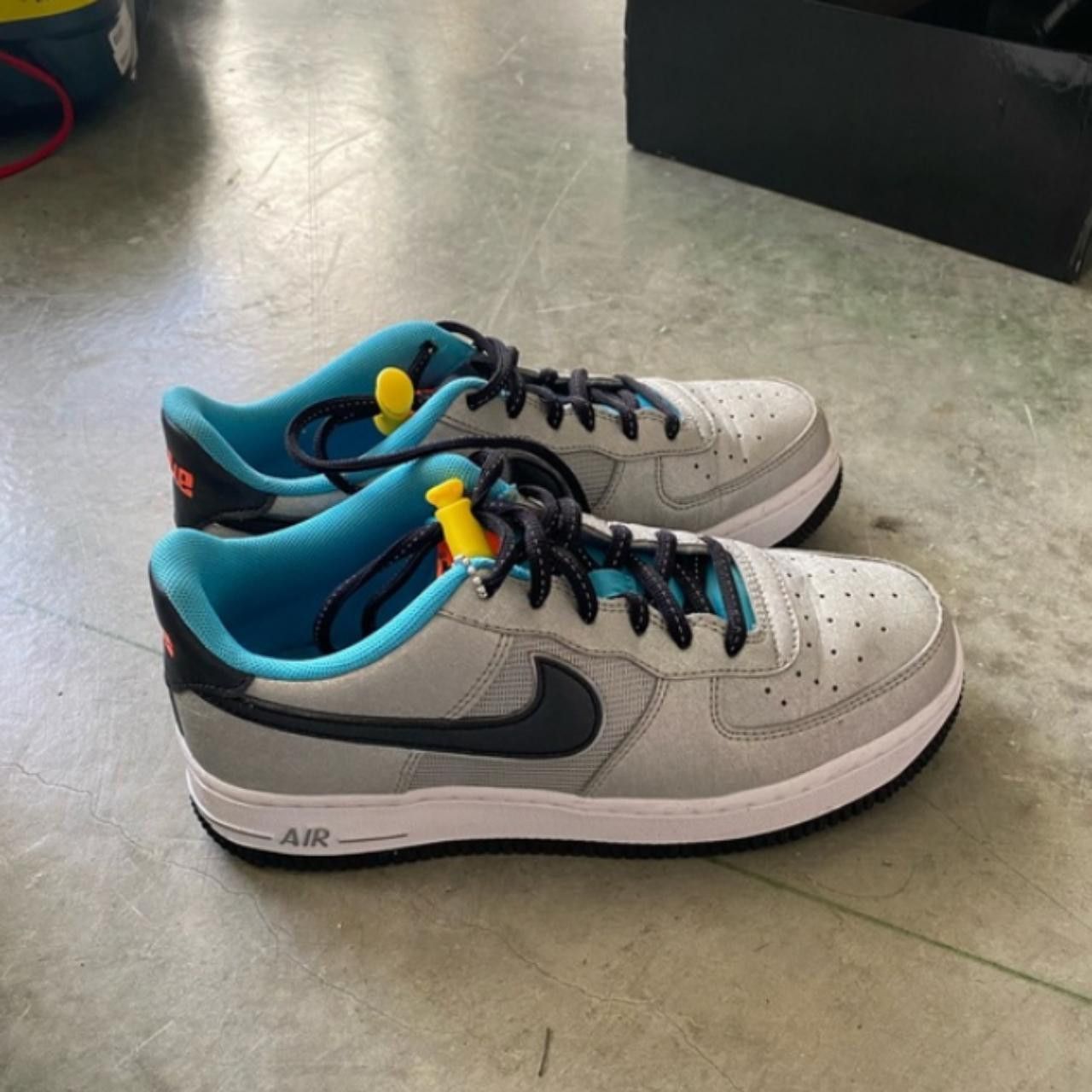 Nike Nike Air Force 1 GS ‘Sky Nike’ Size US 5 / IT 35 - 5 Thumbnail