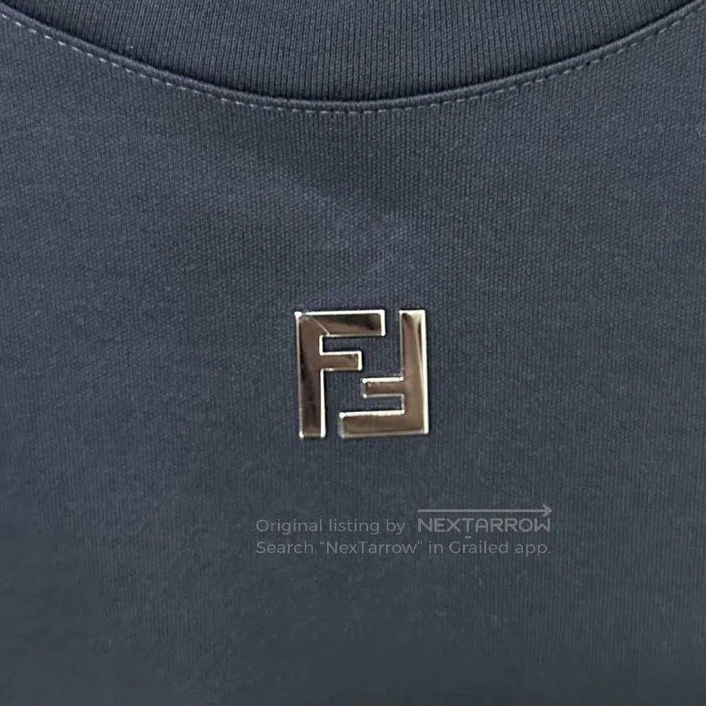 Fendi Fendi Metal F logo short-sleeve top Size US L / EU 52-54 / 3 - 4 Thumbnail