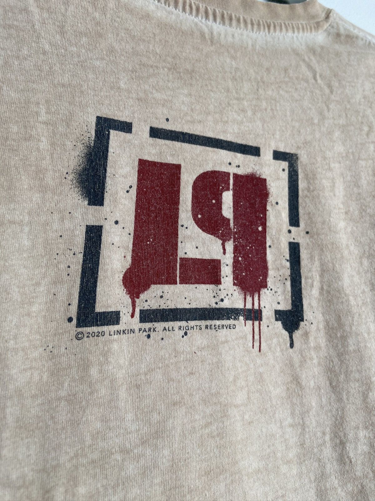 Band Tees Linkin Park Hybrid Theory oap vintage 2020 licence Band Tee Size US S / EU 44-46 / 1 - 5 Thumbnail