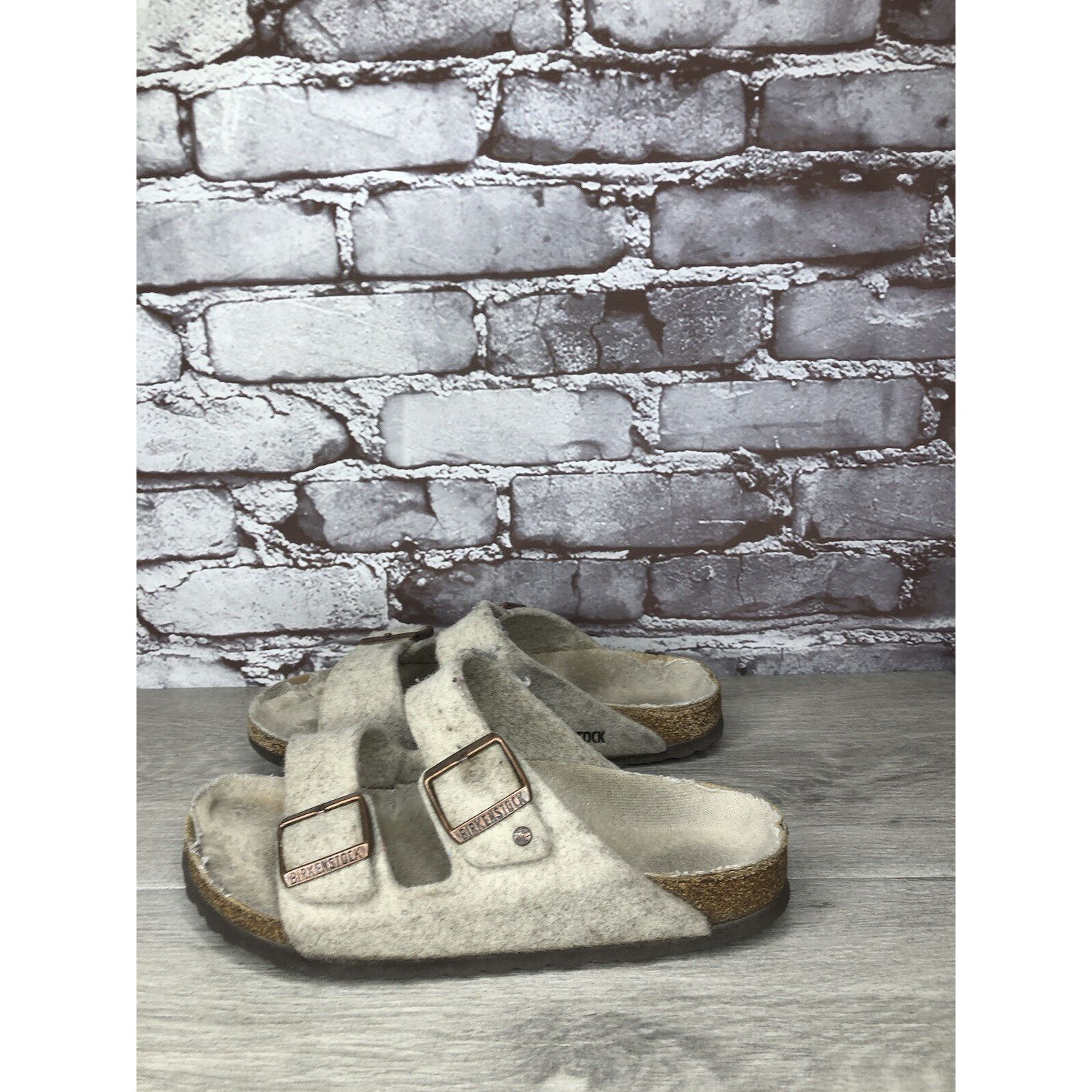 Birkenstock Birkenstock Wool Felt Beige Arizona Comfort Slides Sandals W Size US 7.5 / IT 37.5 - 16 Thumbnail