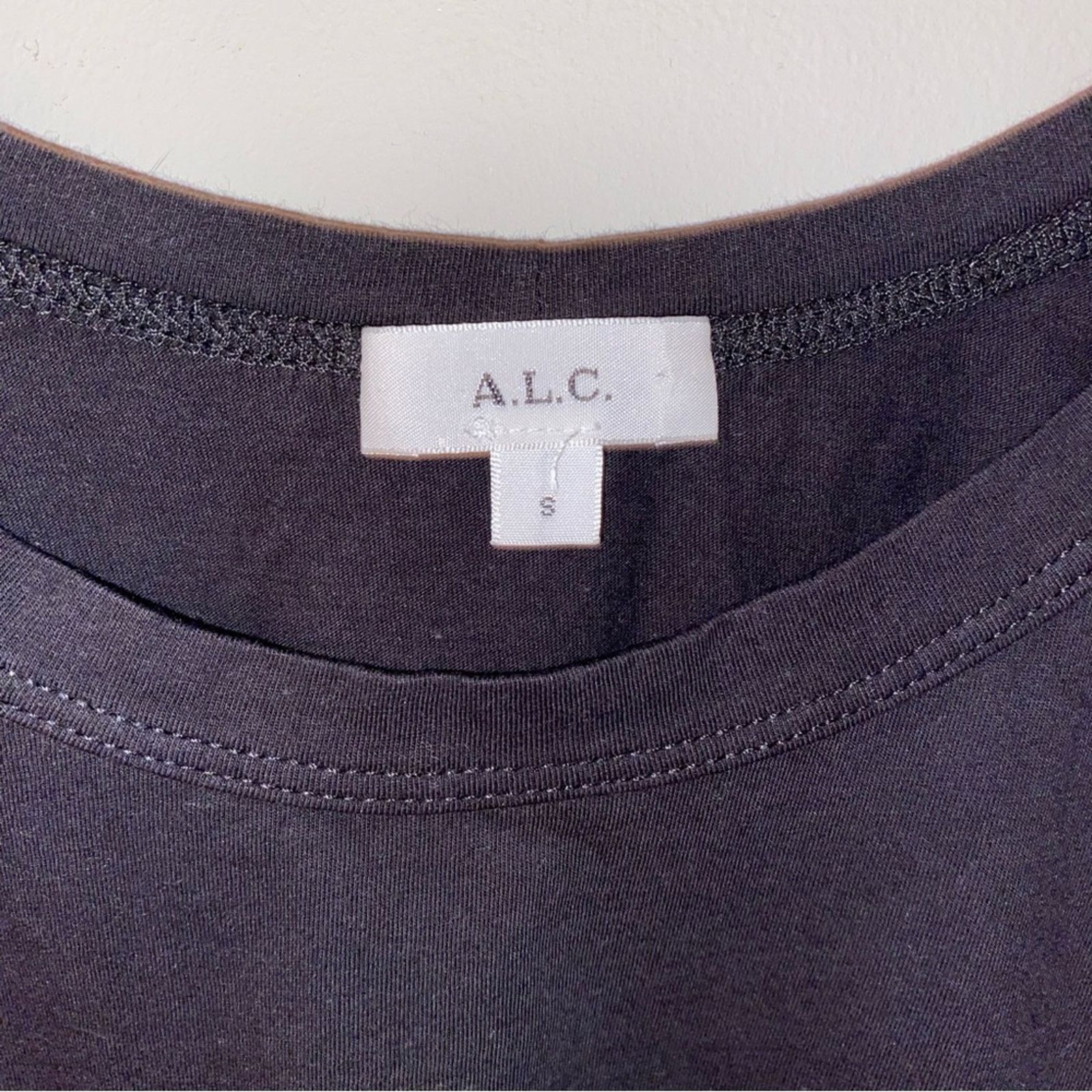 A.L.C. A.L.C. $195 Sold Out Karlie Puff-Sleeve Tee in Black Small Size S / US 4 / IT 40 - 9 Thumbnail