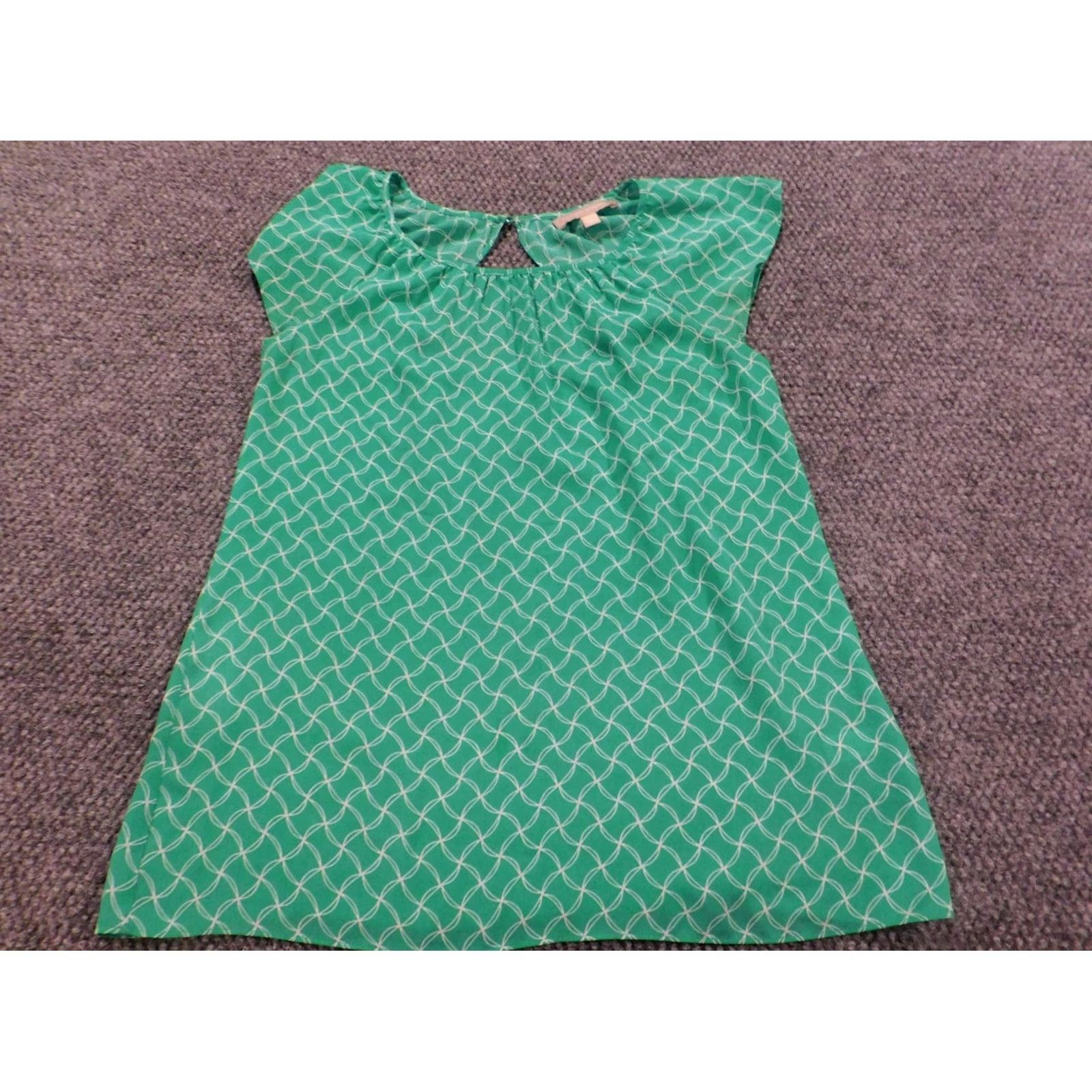 Banana Republic Banana Republic Blouse Womens 2 Green Sleeveless Crew Neck Pullover Casual Size XS / US 0-2 / IT 36-38 - 2 Thumbnail