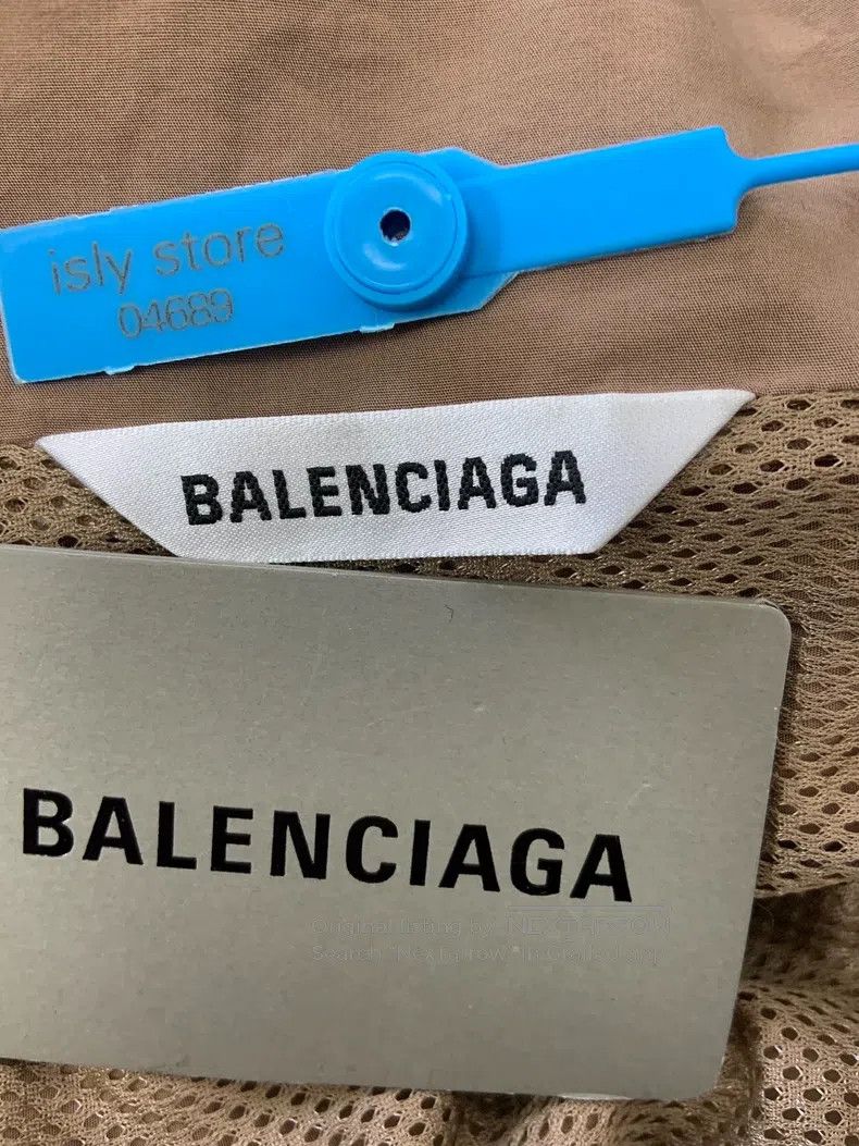 Balenciaga Balenciaga Solid Color Embroidered Logo Collar Brown Size XXS / US 00 / IT 34 - 4 Thumbnail