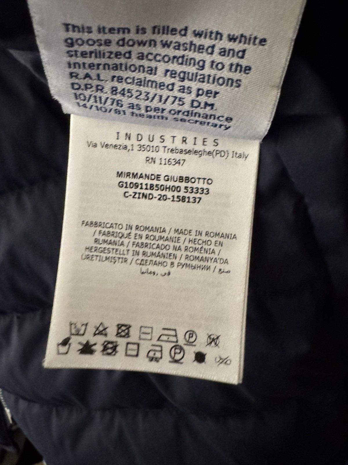 Moncler Moncler Mirmande Jacket in size 4 and night blue color Size US L / EU 52-54 / 3 - 5 Thumbnail