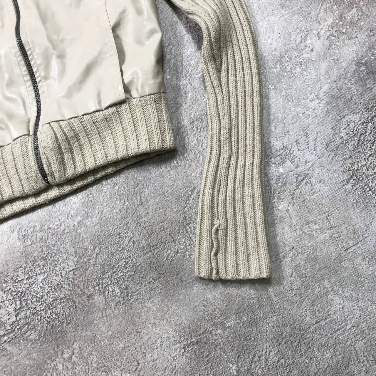 Vintage Vintage Y2K Cream Ribbed Zip Cardigan Streetwear Graphic S Size S / US 4 / IT 40 - 5 Thumbnail
