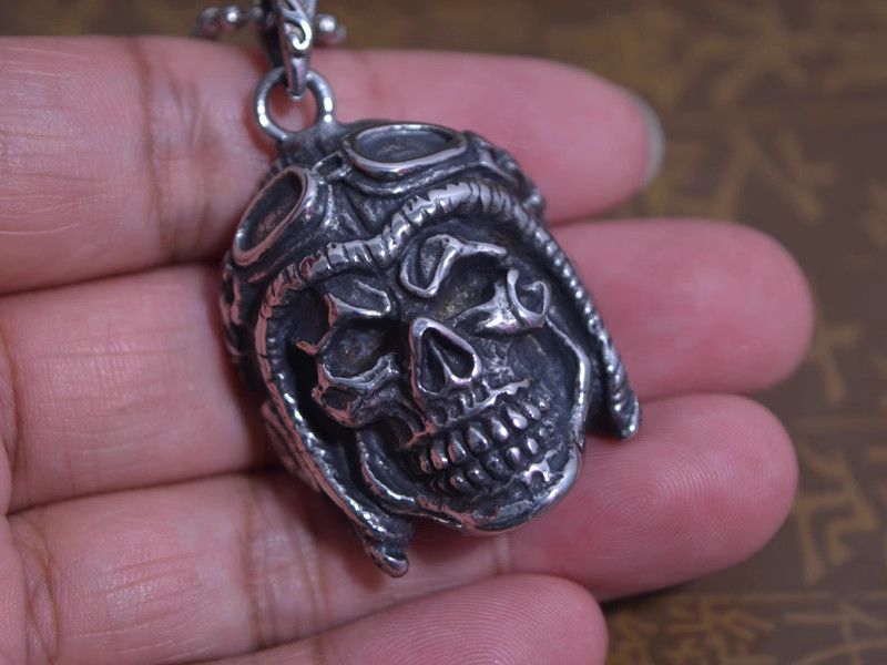Other Skull Rare STEAL! Y2K Chains Necklace Chain Size ONE SIZE - 5 Thumbnail