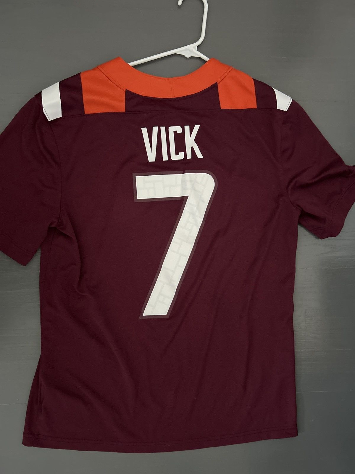 Nike Michael Vick Virginia Tech Jersey Size US M / EU 48-50 / 2 - 1 Thumbnail