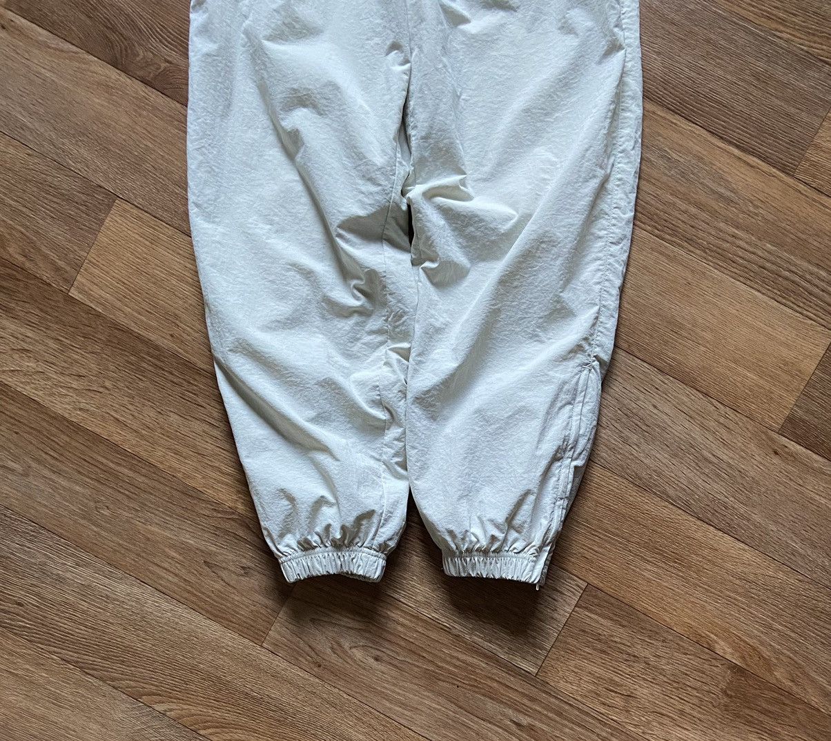 Nike Vintage Nike Swoosh Baggy Sweatpants Size US 32 / EU 48 - 3 Thumbnail
