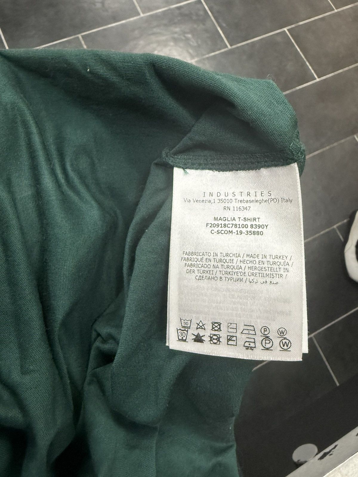 Moncler Moncler green Logo short sleeve t-shirt Size US S / EU 44-46 / 1 - 4 Thumbnail