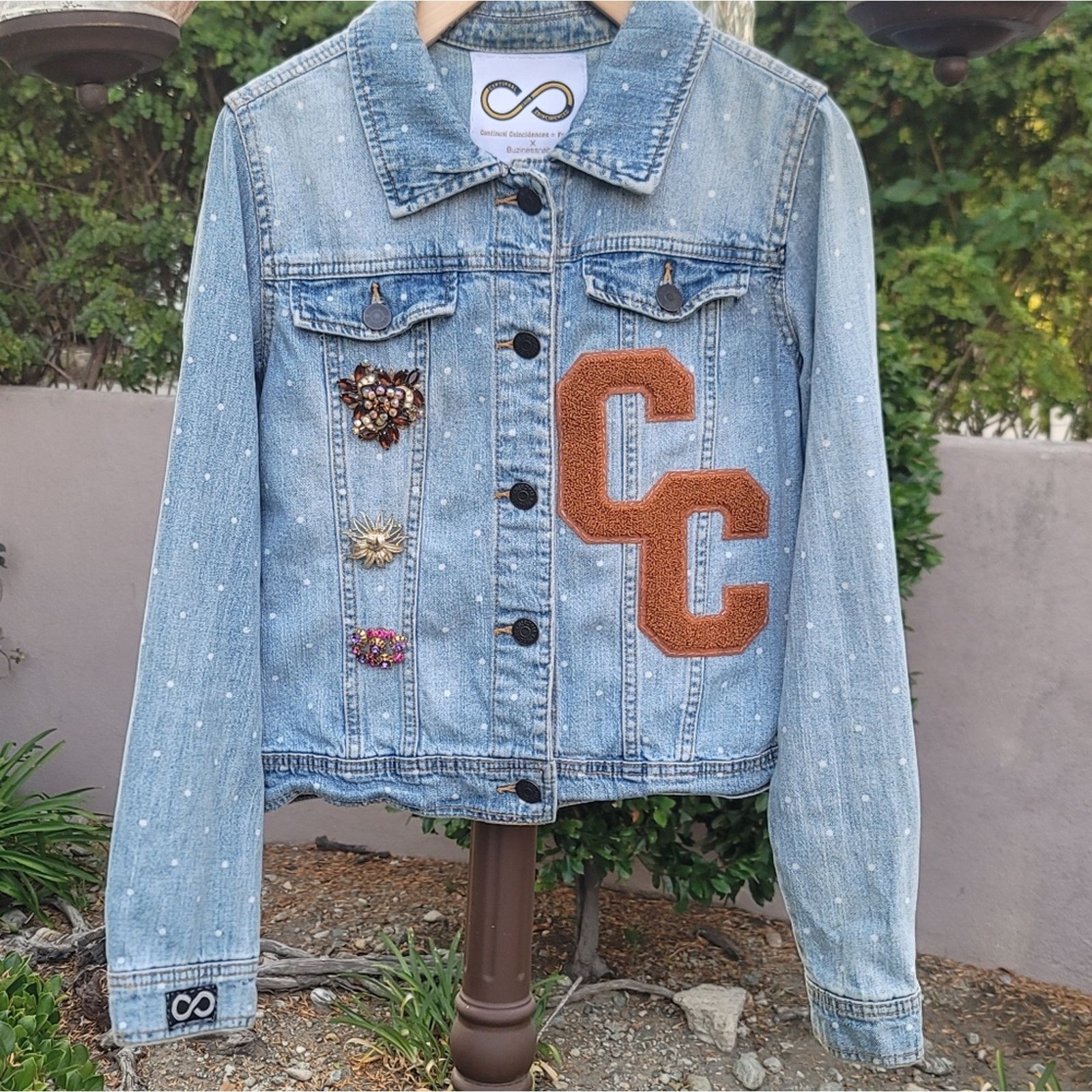 Designer Continual Coincidences Brand Upcycled Vtg Denim Jean Jacket Size S / US 4 / IT 40 - 2 Thumbnail