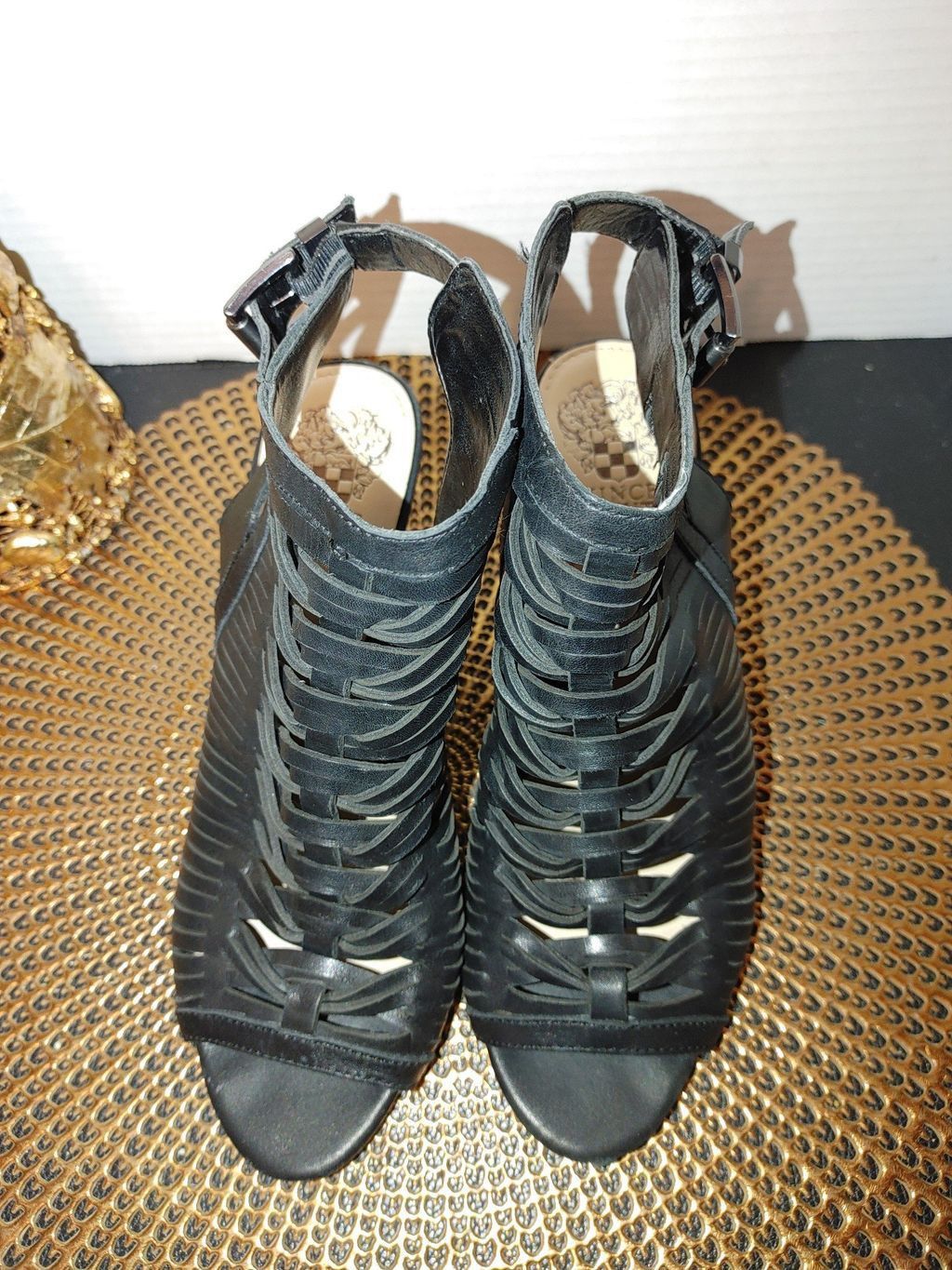 Vince Camuto Vince Camuto size 9M Size US 9 / IT 39 - 1 Thumbnail