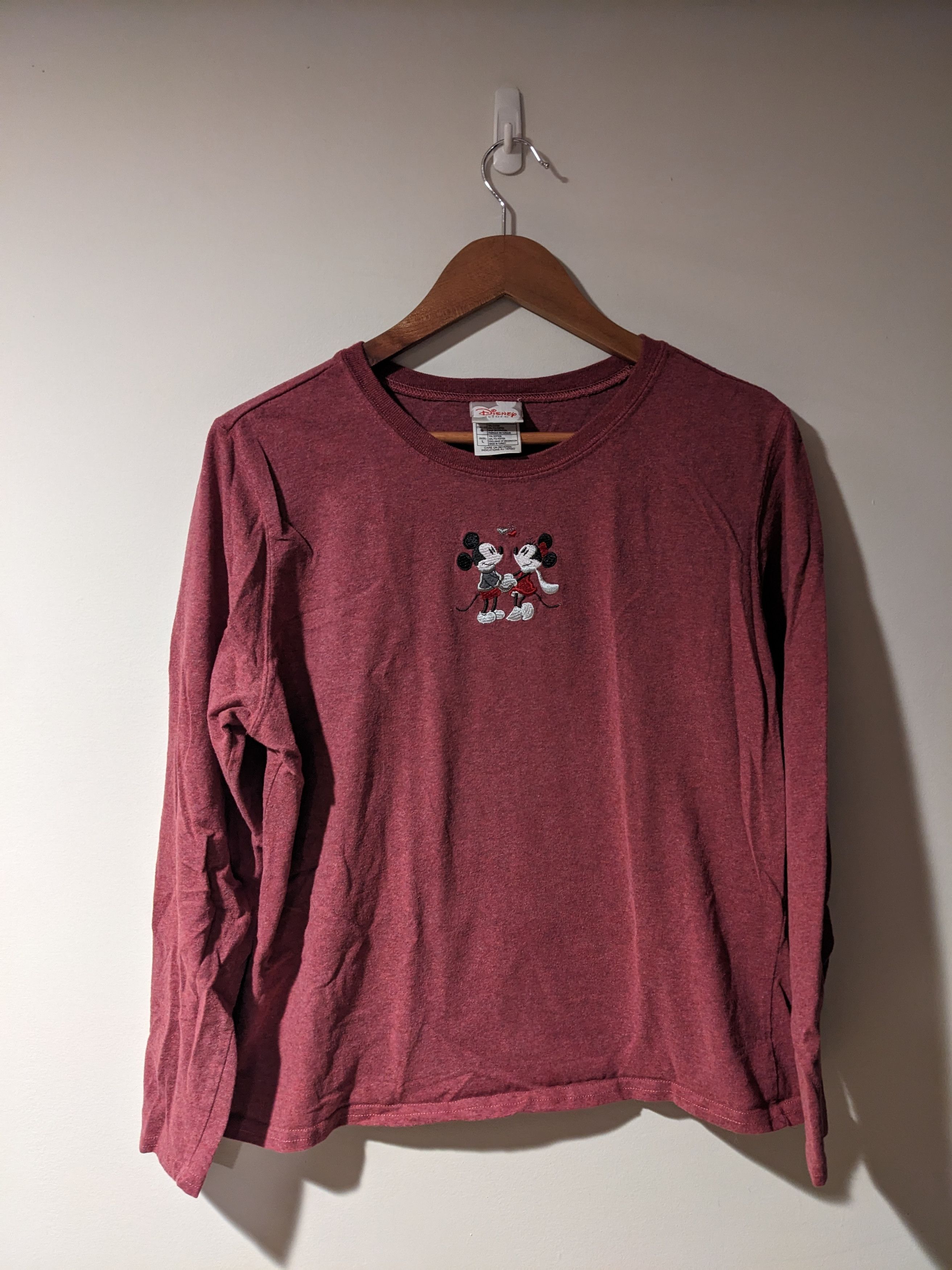 Disney × Vintage Vintage 90s Mickey Minnie Love Woman's Long-Sleeve T-Shirt Size L / US 10 / IT 46 - 1 Thumbnail