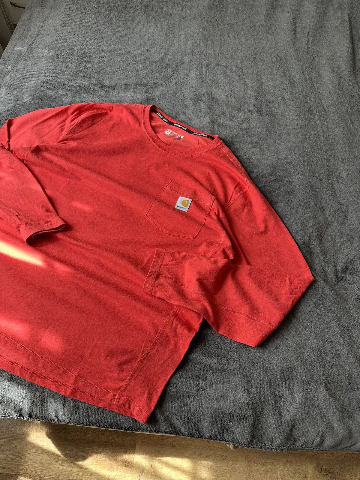 Carhartt Carhartt Force Red Logo Pocket Long Sleeve Tee Size US M / EU 48-50 / 2 - 2 Thumbnail
