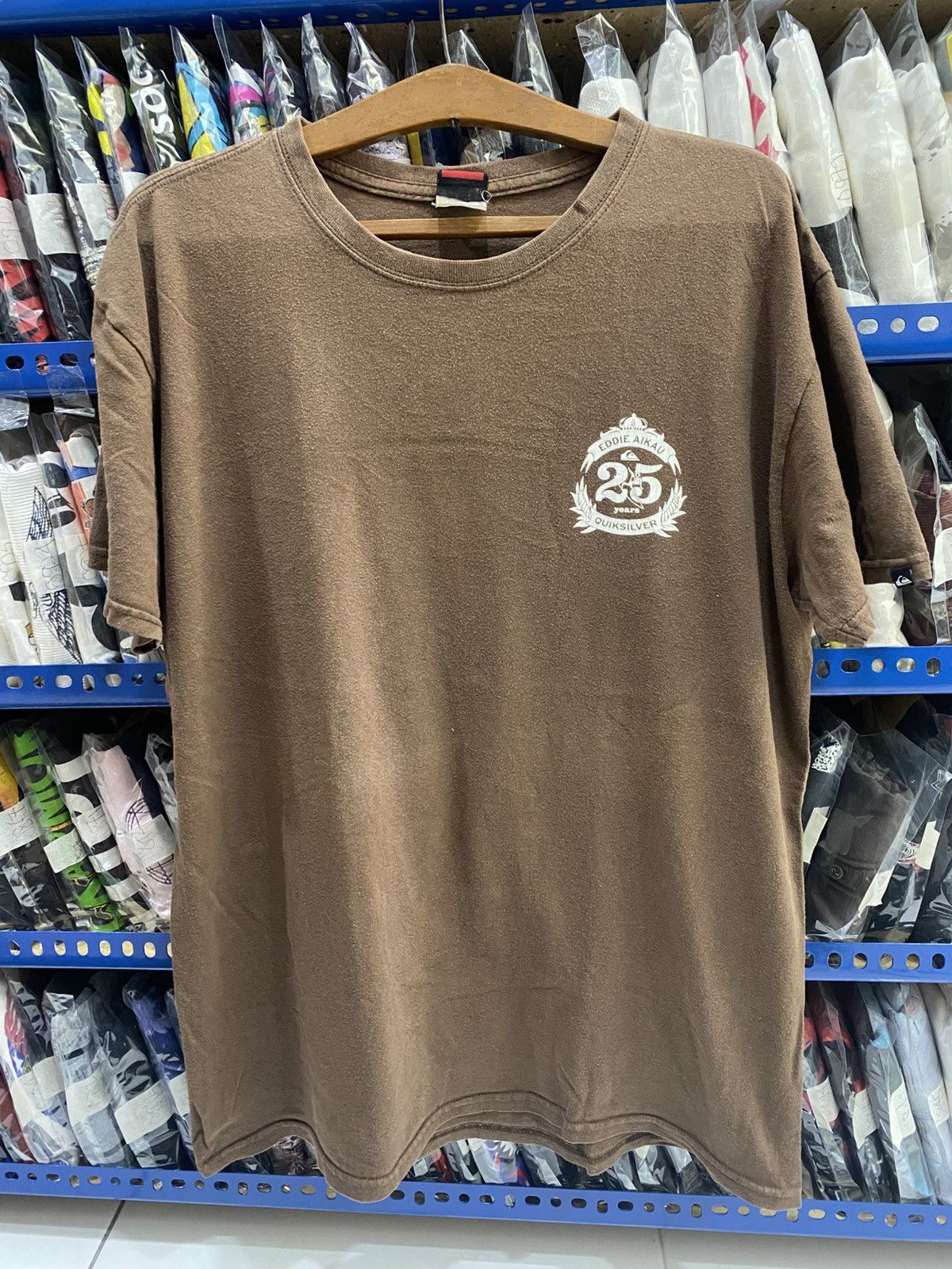Quiksilver QUIKSILVER VINTAGE TSHIRT Size US L / EU 52-54 / 3 - 1 Thumbnail