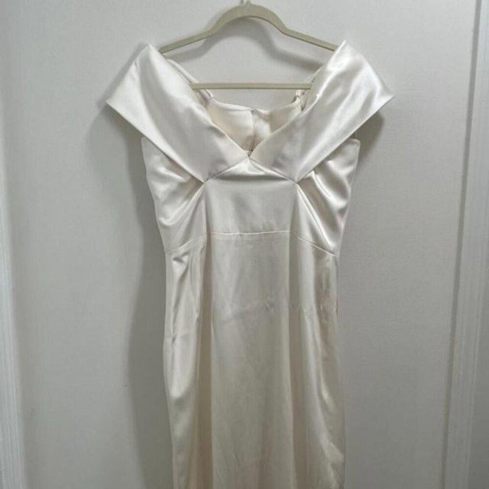 Designer NWT Brandon Maxwell Bridal Silk Off-The-Shoulder Gown Size S / US 4 / IT 40 - 6 Thumbnail