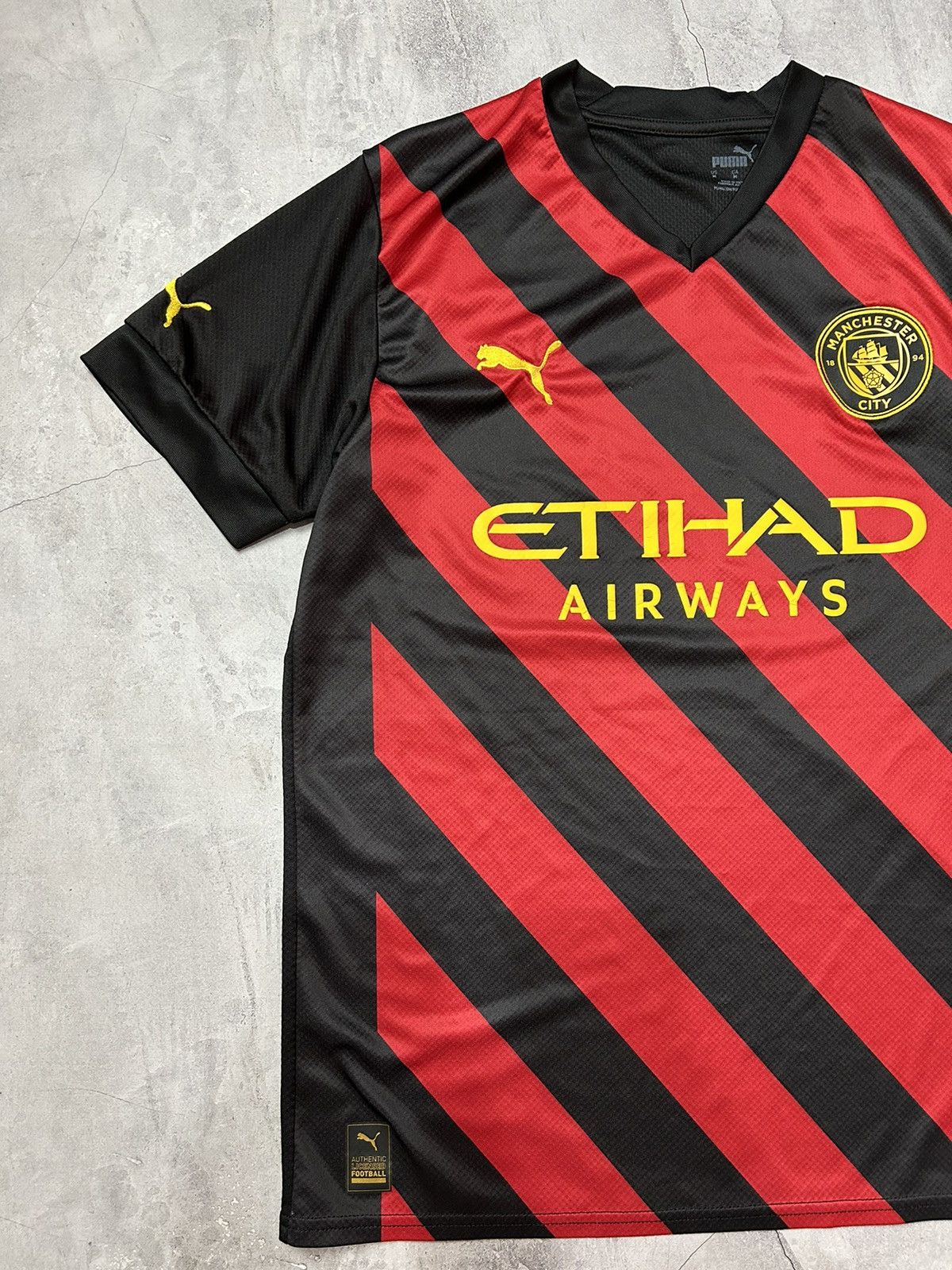 Nike × Puma Puma Manchester City 2022 2023 Away Shirt Jersey Size US M / EU 48-50 / 2 - 2 Thumbnail