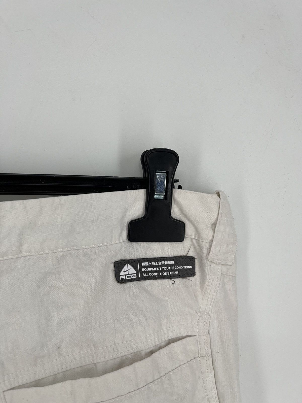 Nike ACG Vintage Nike Acg Zipper Tracking White Pants Outdoor Life Size US 31 - 9 Thumbnail