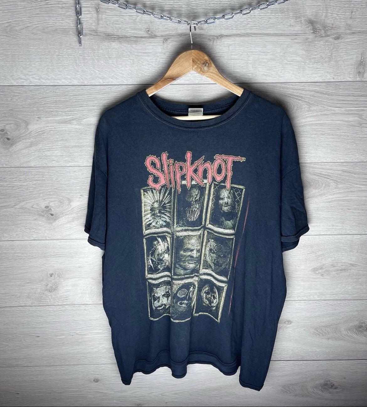 Gildan Mens vintage t-shirt slipnknot 2004 size xl rock merch Size US XL / EU 56 / 4 - 1 Thumbnail